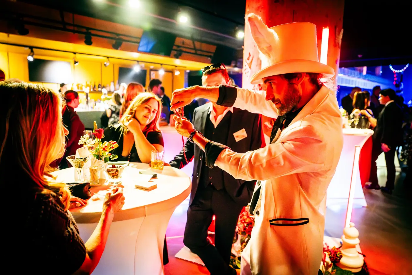 White Rabbit Experience – Forum Karlín