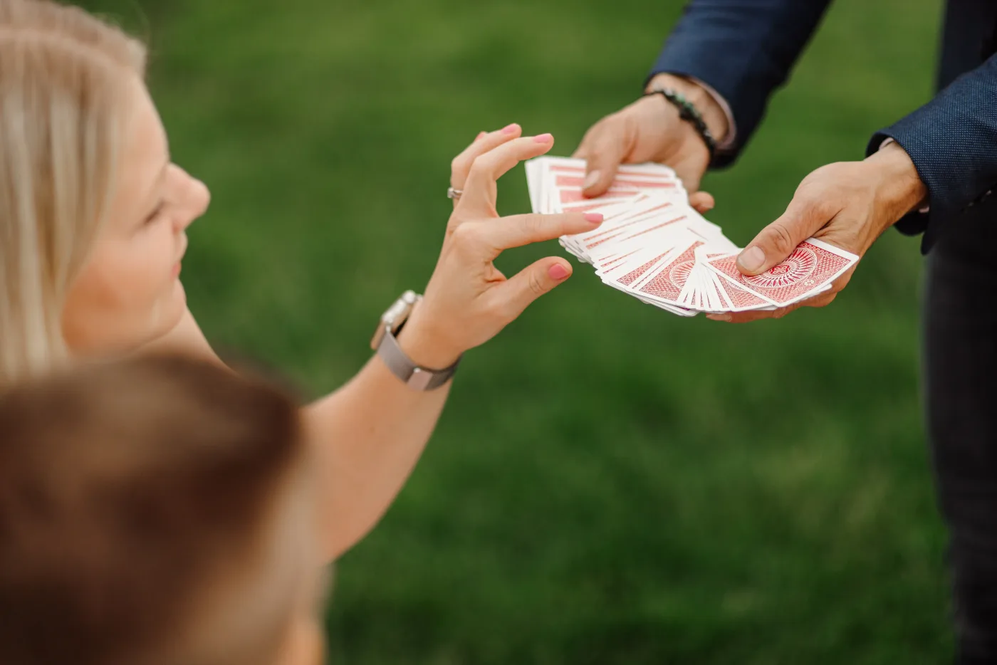 Hosté v hlavní roli