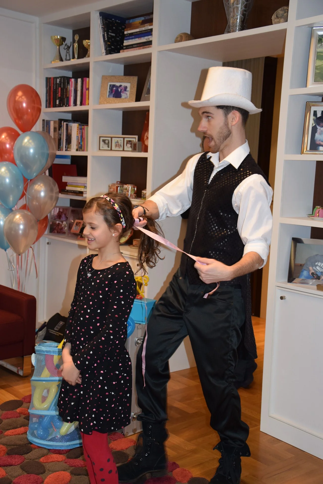 Damien (10 let) a Simon (5let) slavili narozeniny, Praha 6