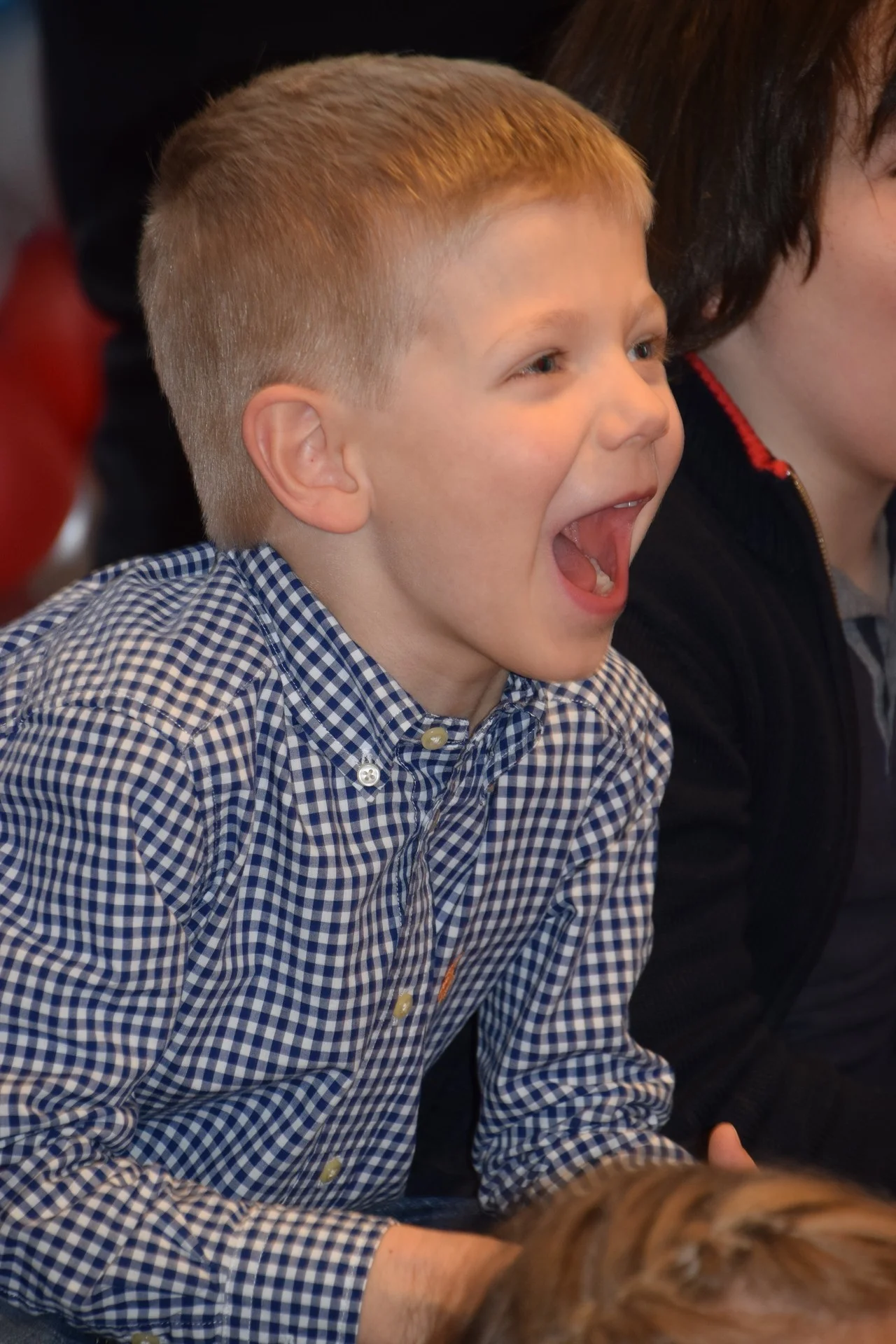 Damien (10 let) a Simon (5let) slavili narozeniny, Praha 6