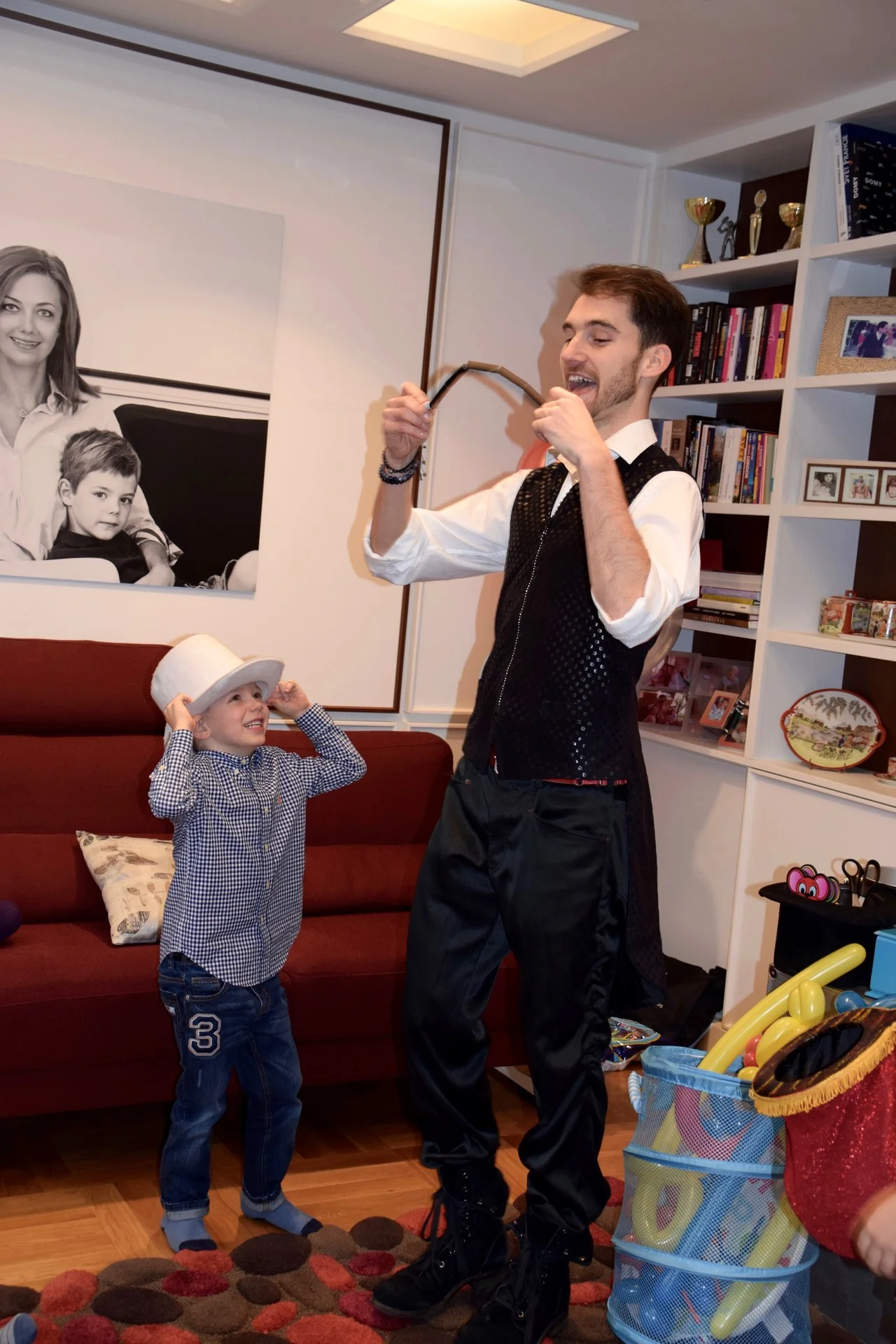 Damien (10 let) a Simon (5let) slavili narozeniny, Praha 6