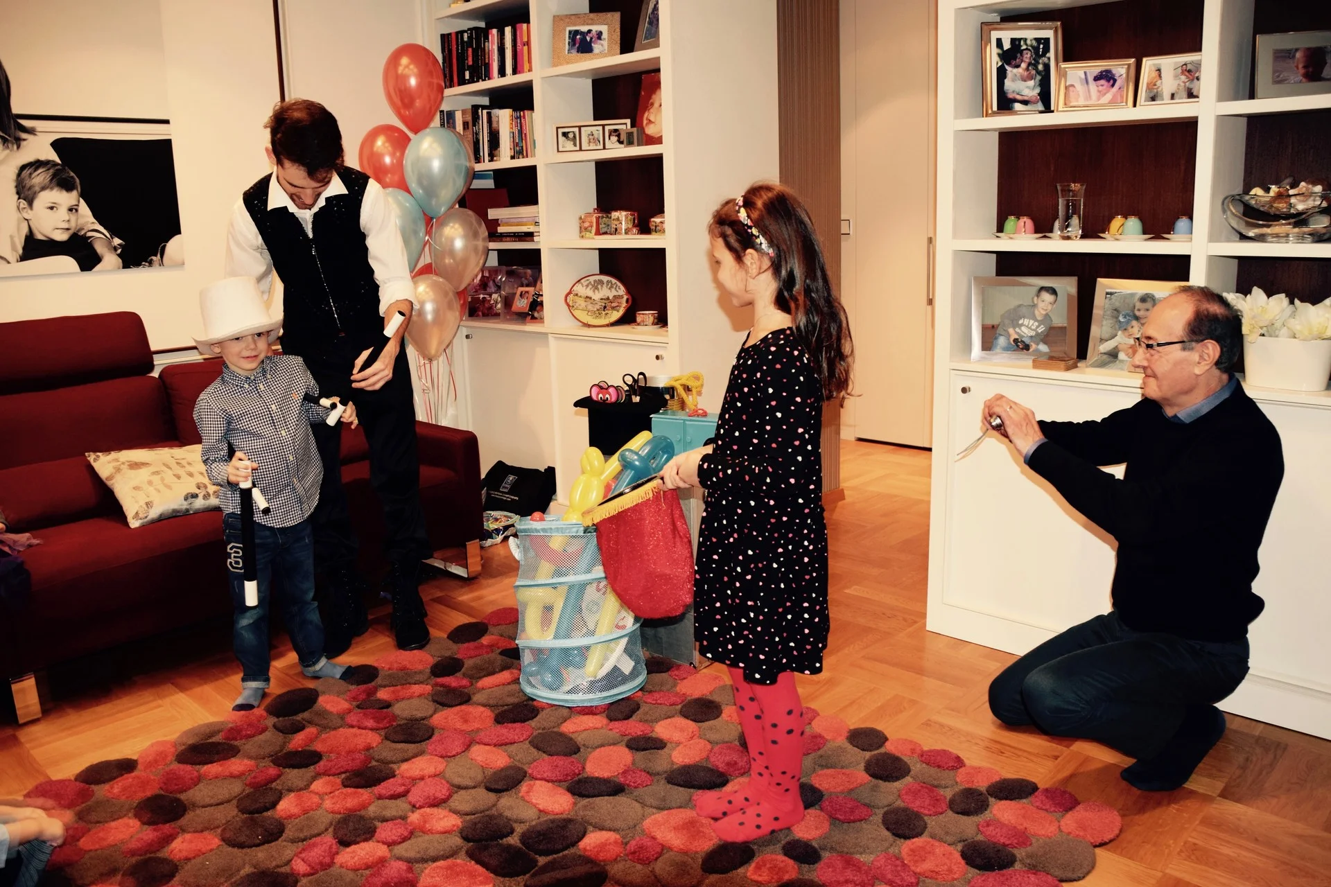 Damien (10 let) a Simon (5let) slavili narozeniny, Praha 6