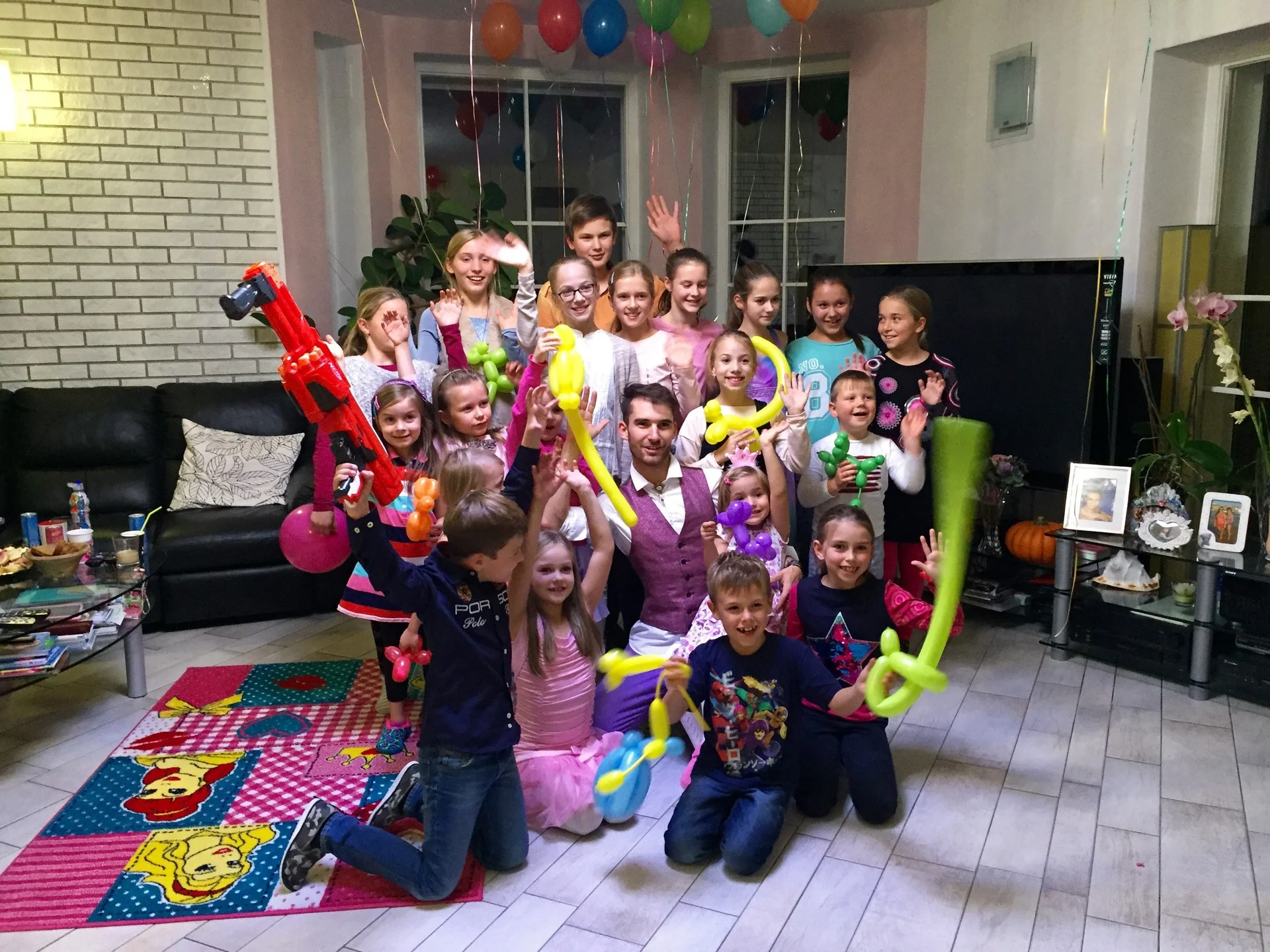 Oslava narozenin, Újezd u Průhonic