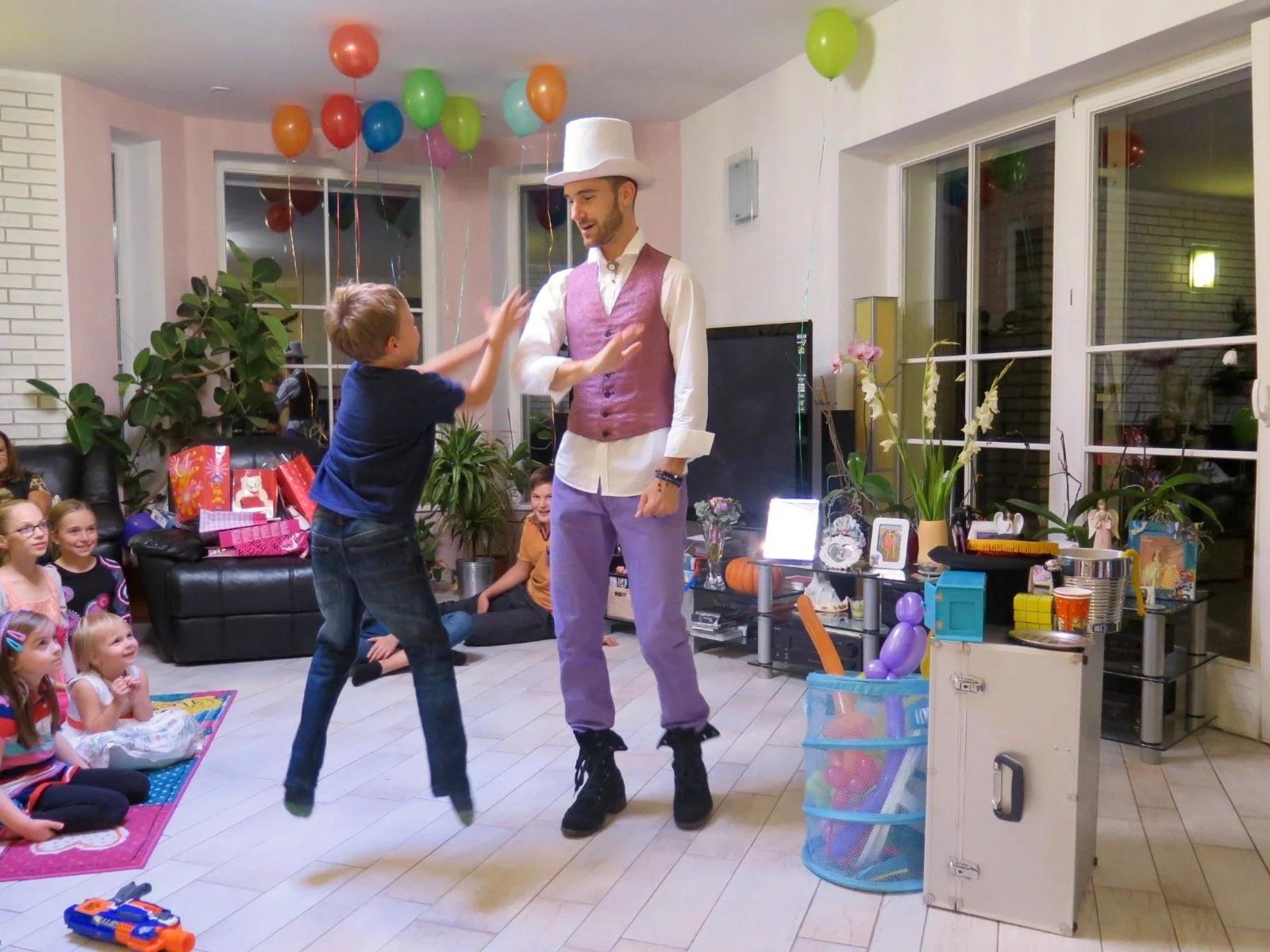 Oslava narozenin, Újezd u Průhonic