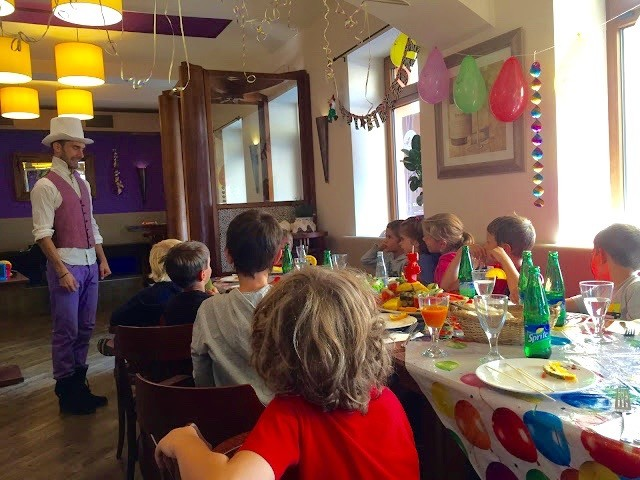 Toník, 8 let, kouzelník na oslavu