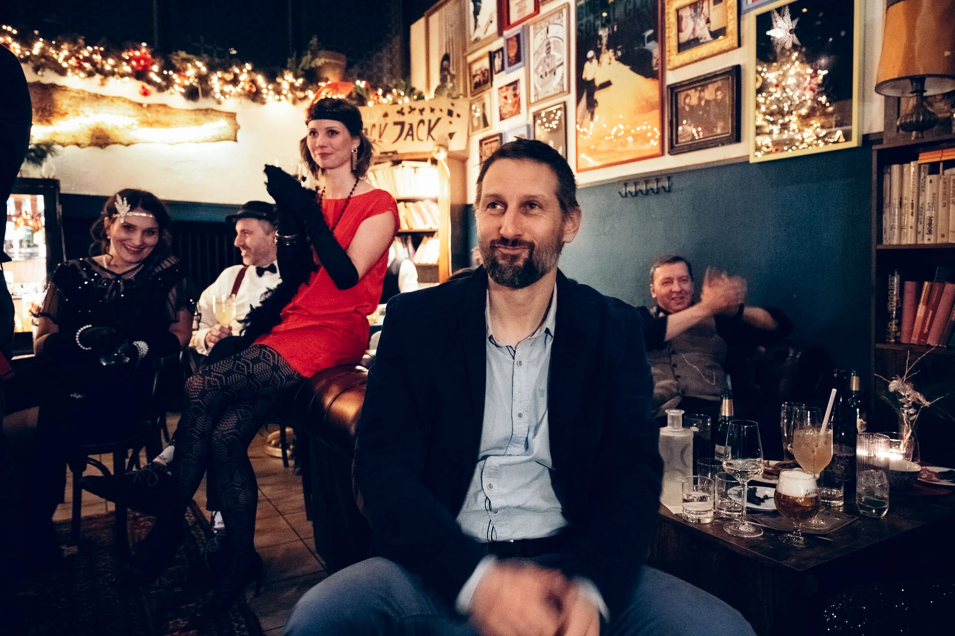 Domesi - vánoční večírek, Great Gatsby