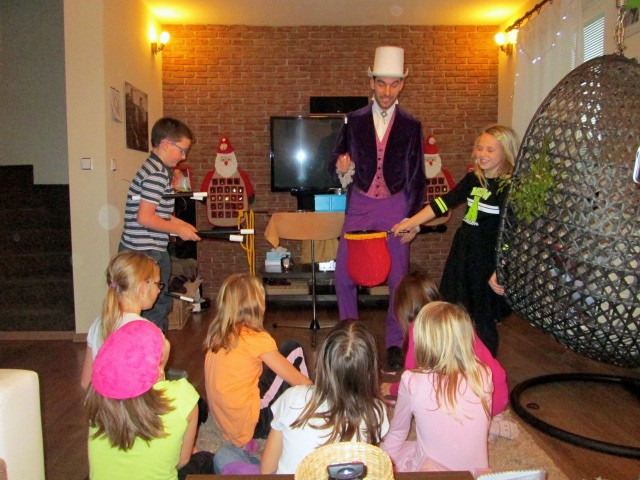 Oslava s kouzelníkem, Hřebeč, Kladno.