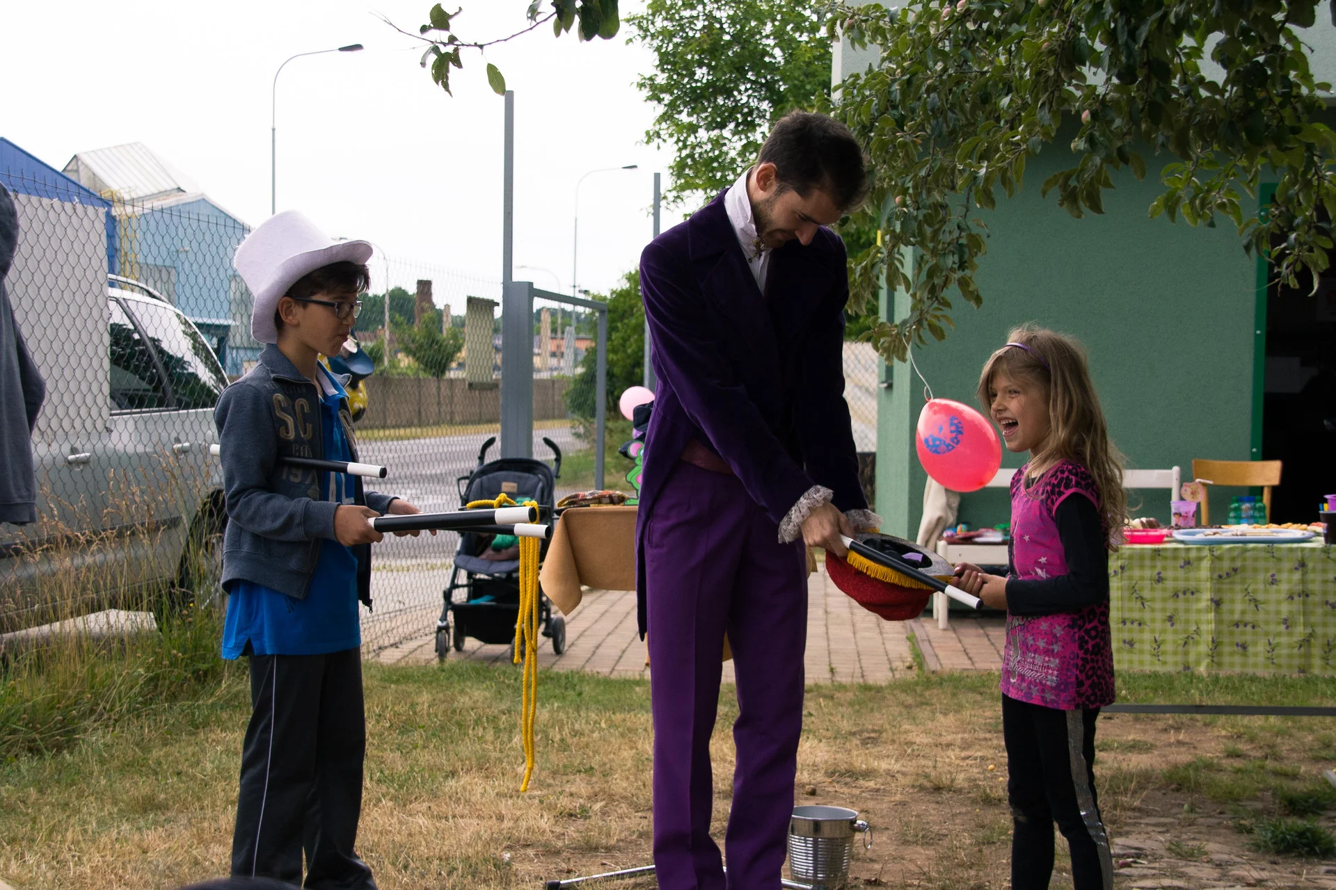 Narozeniny Vinoř, kouzelník Martin kouzlí pro děti.