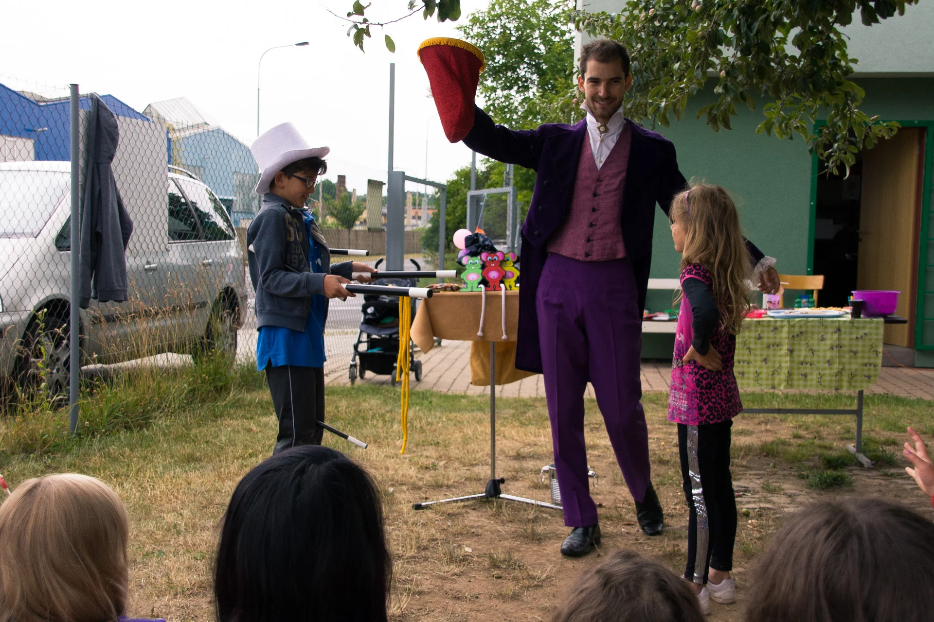 Narozeniny Vinoř, kouzelník Martin kouzlí pro děti.