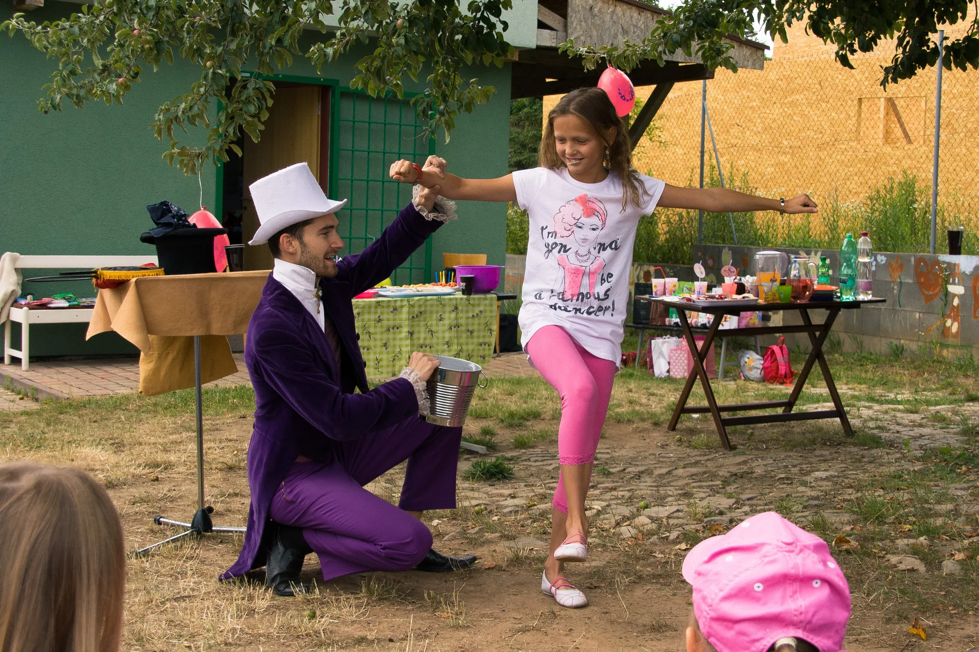 Narozeniny Vinoř, kouzelník Martin kouzlí pro děti.