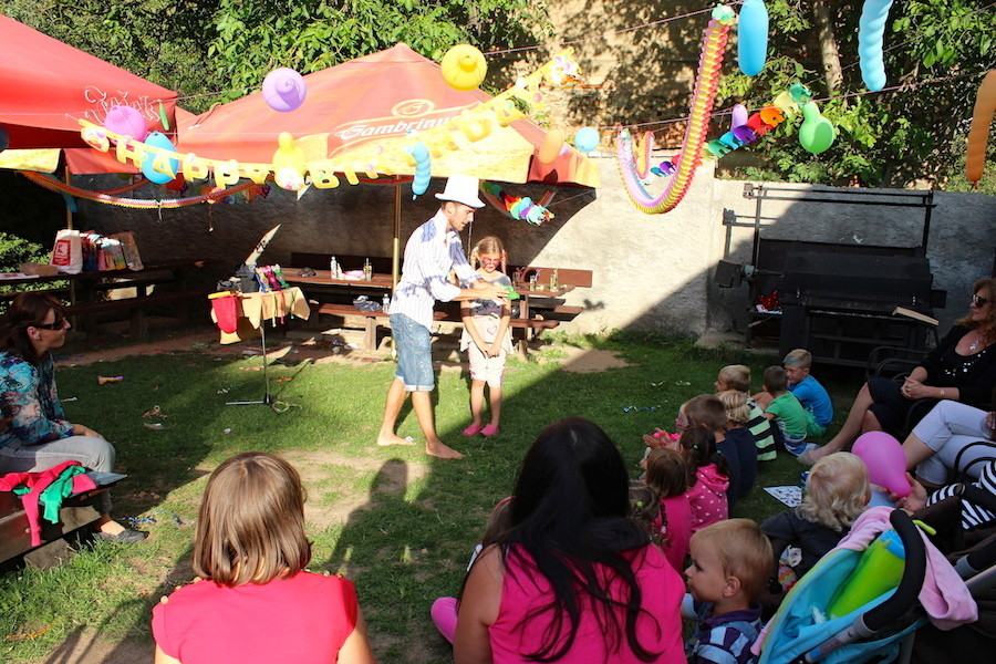 Narozeniny Cholupice, restaurace U Čámrse