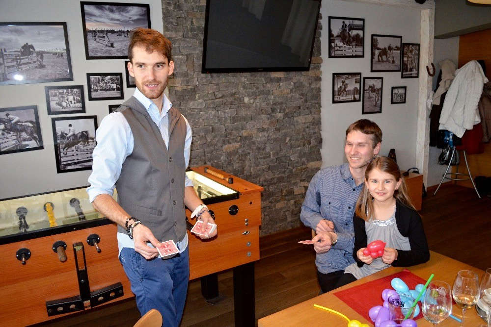 Oslava 60. narozenin s nápadem pozvat kouzelníka, Olomouc