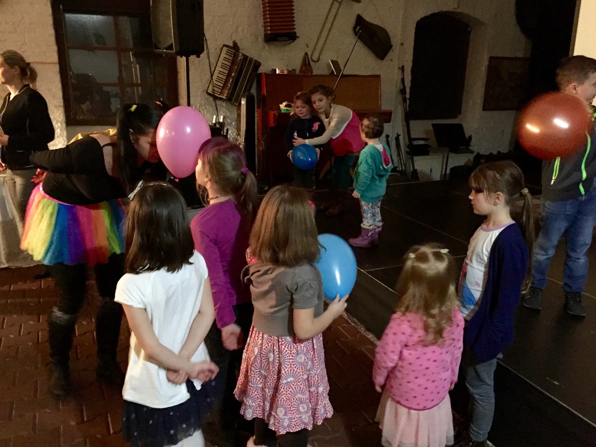 oslava 40. narozenin, Praha Vinoř. Hoffmanův dvůr.