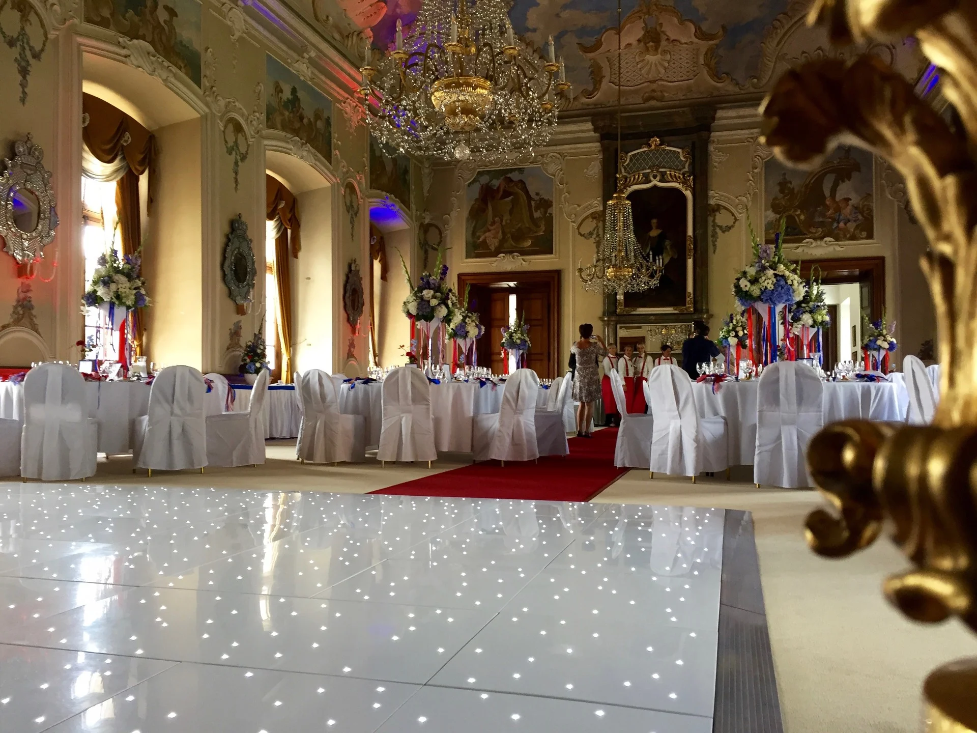 Zámek Dobříš, zábava na svatbu a kouzelník Martin