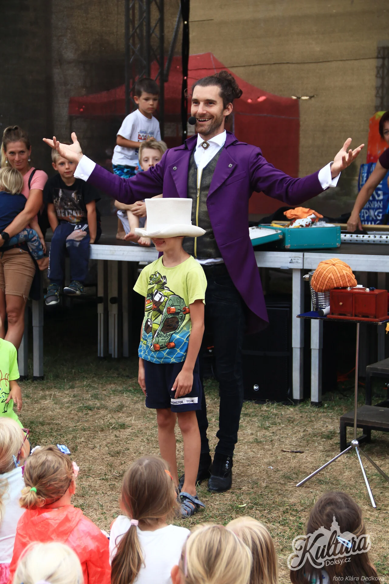 Zámek Doksy, kouzelník pro děti