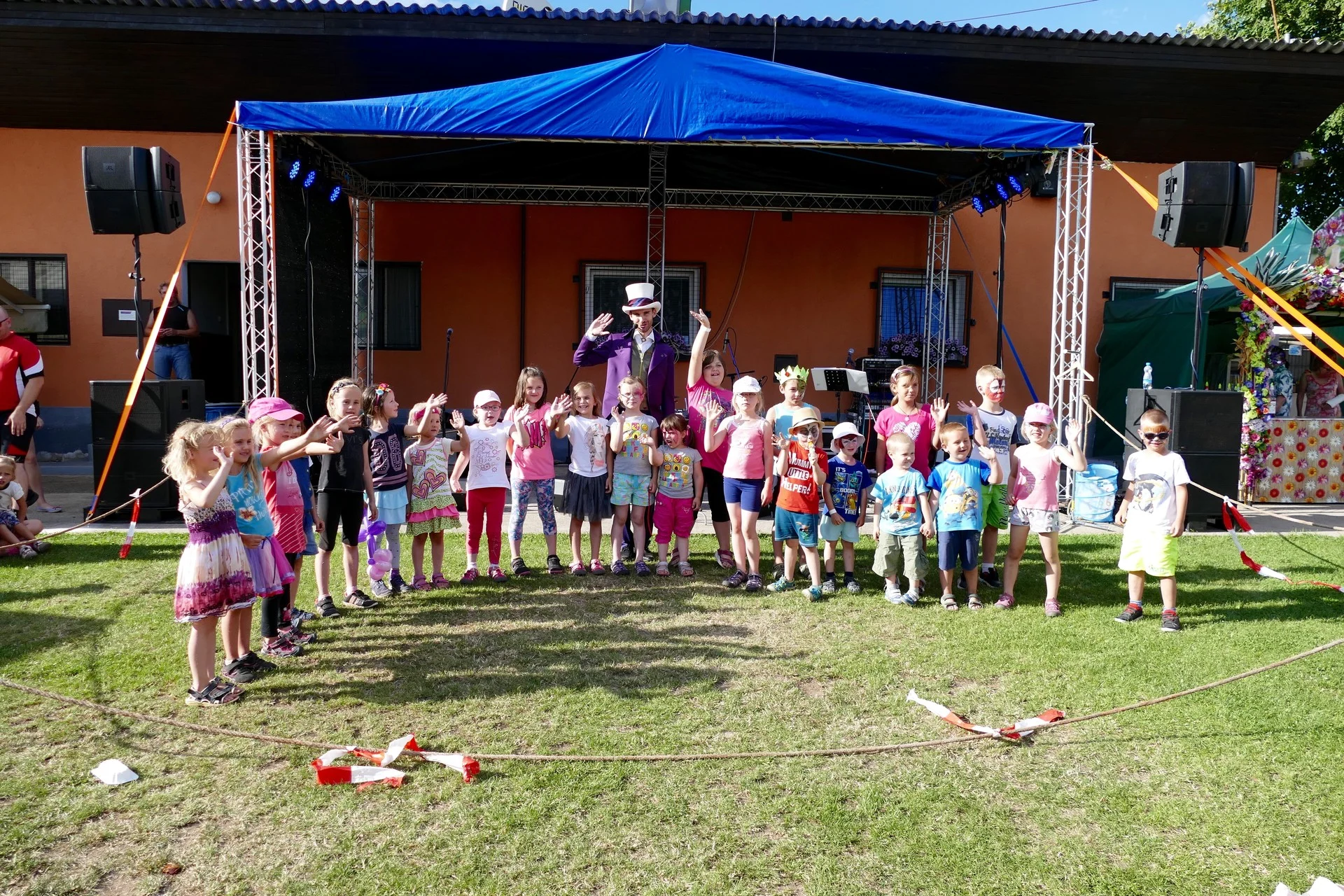 Hýskov, Arabelateam a kouzelník Martin