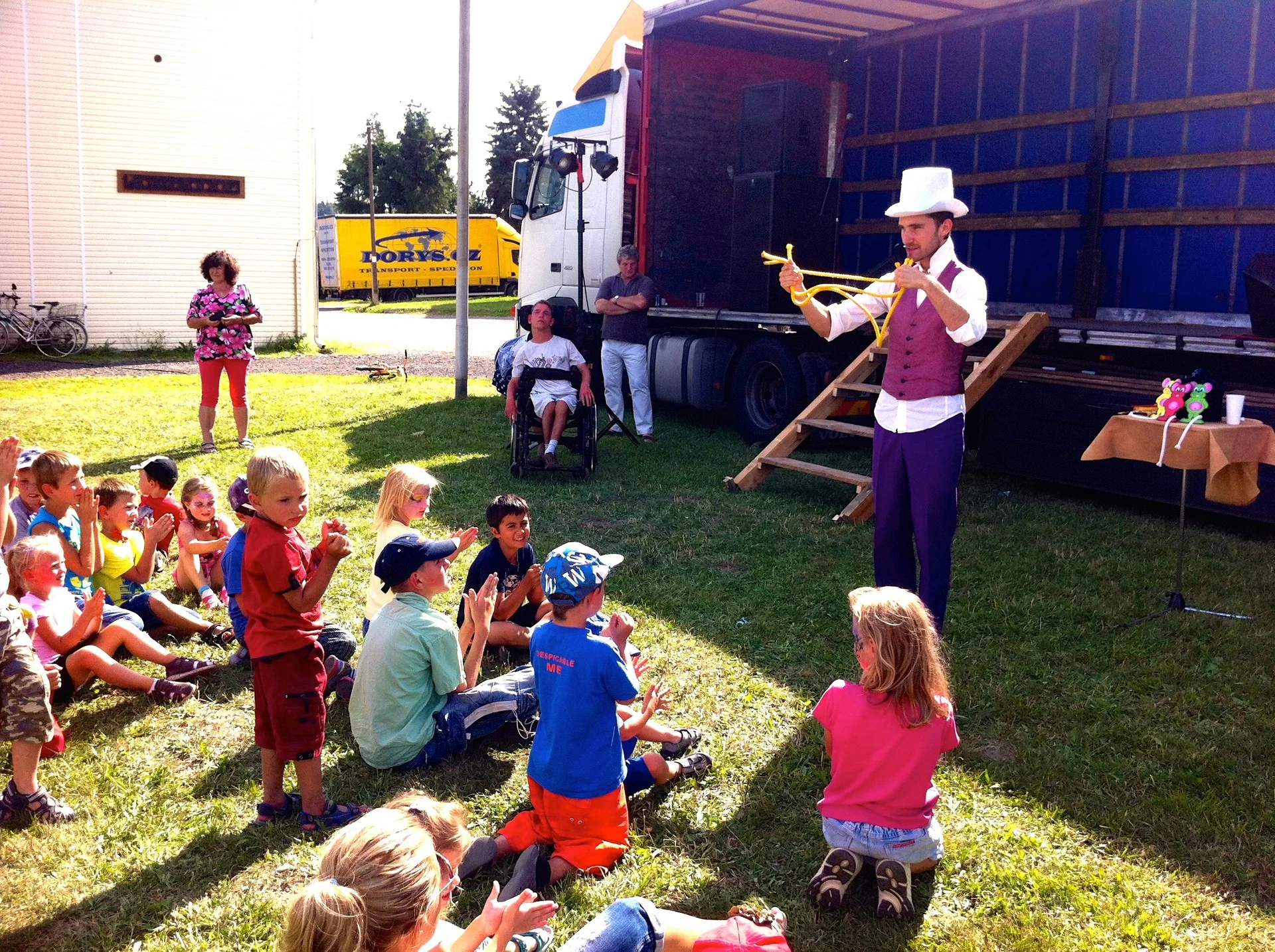 Pňovice - Martin kouzlí pro děti