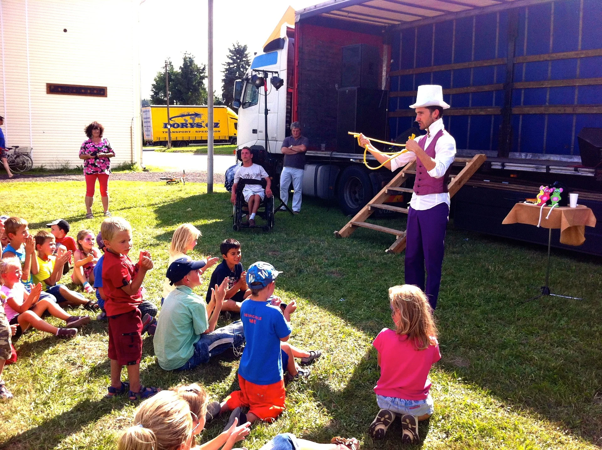 Pňovice - Martin kouzlí pro děti