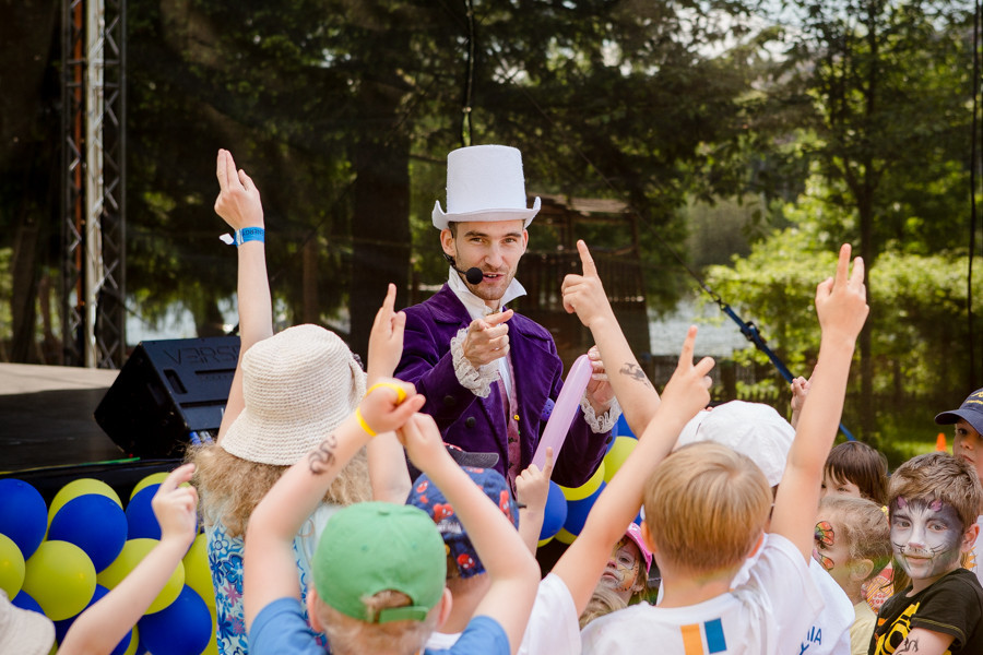 Bohemia Energy - dětský den a modelování zvířátek z balónků