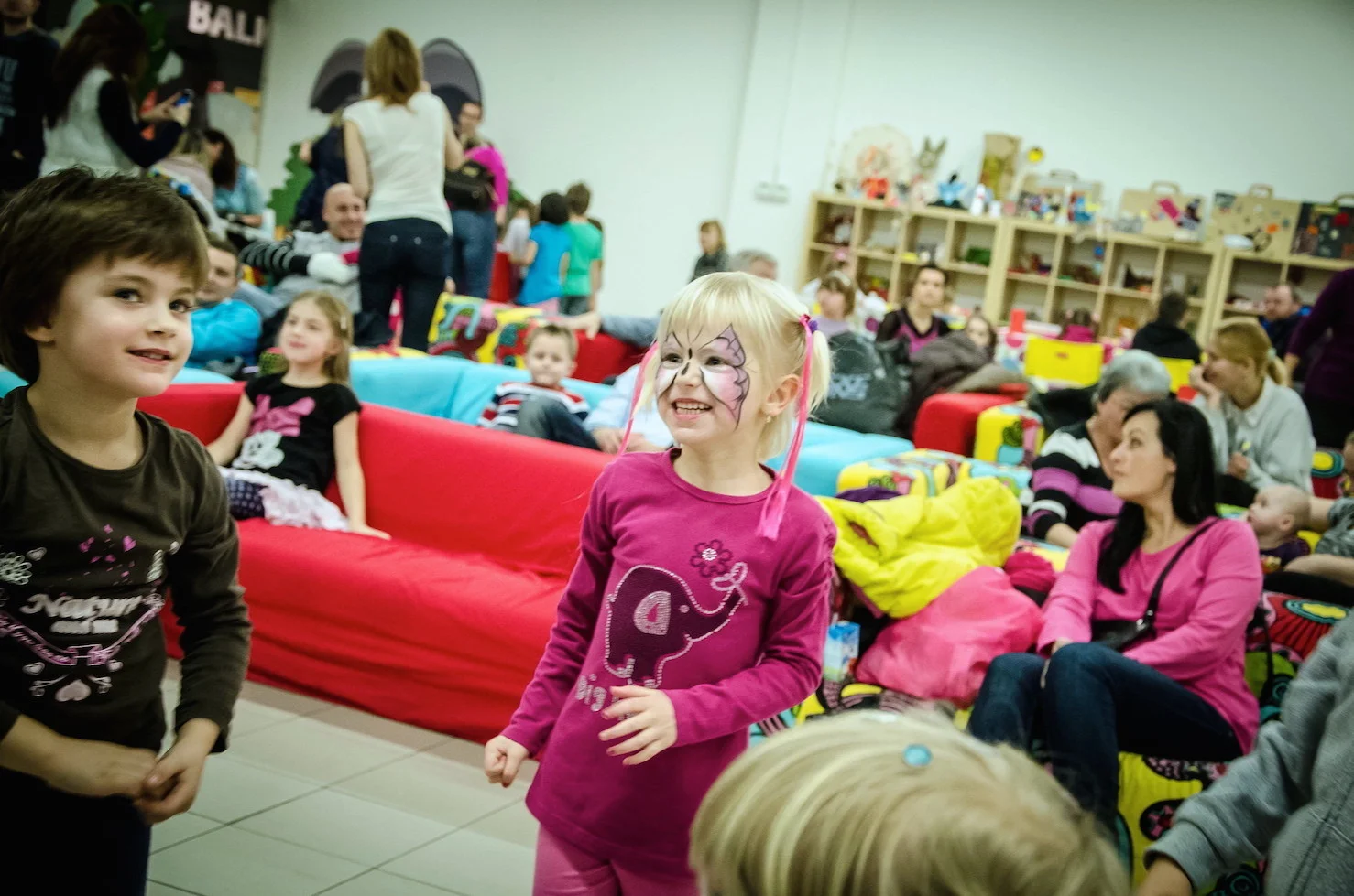 OC Šestka - kouzelník