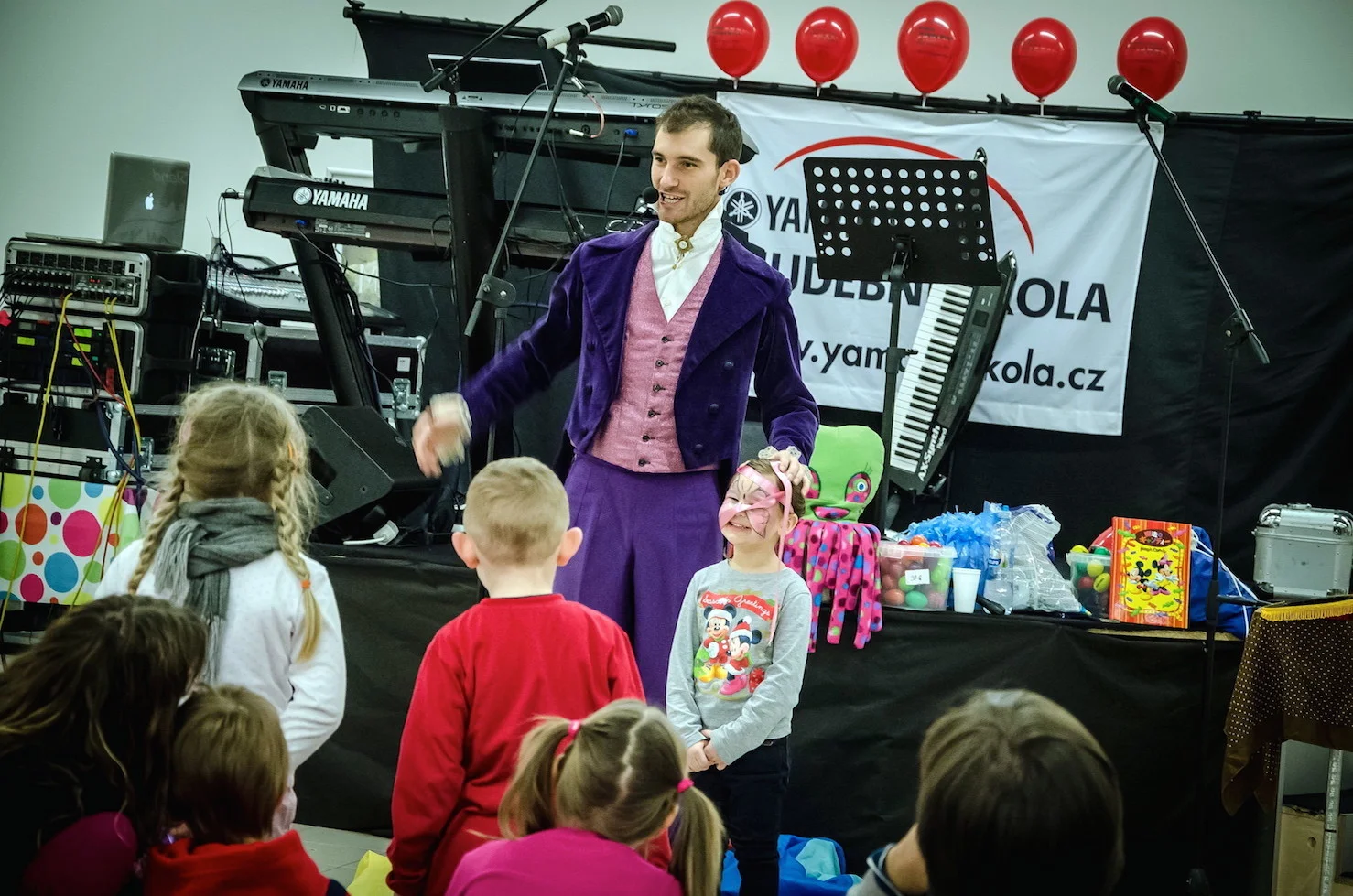 OC Šestka - kouzelník