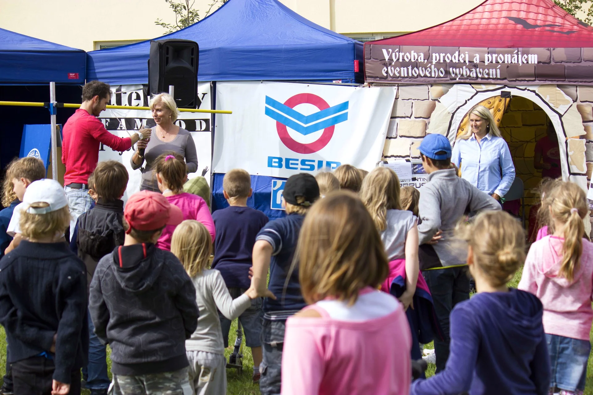 Tahák aneb do školy bezpečně