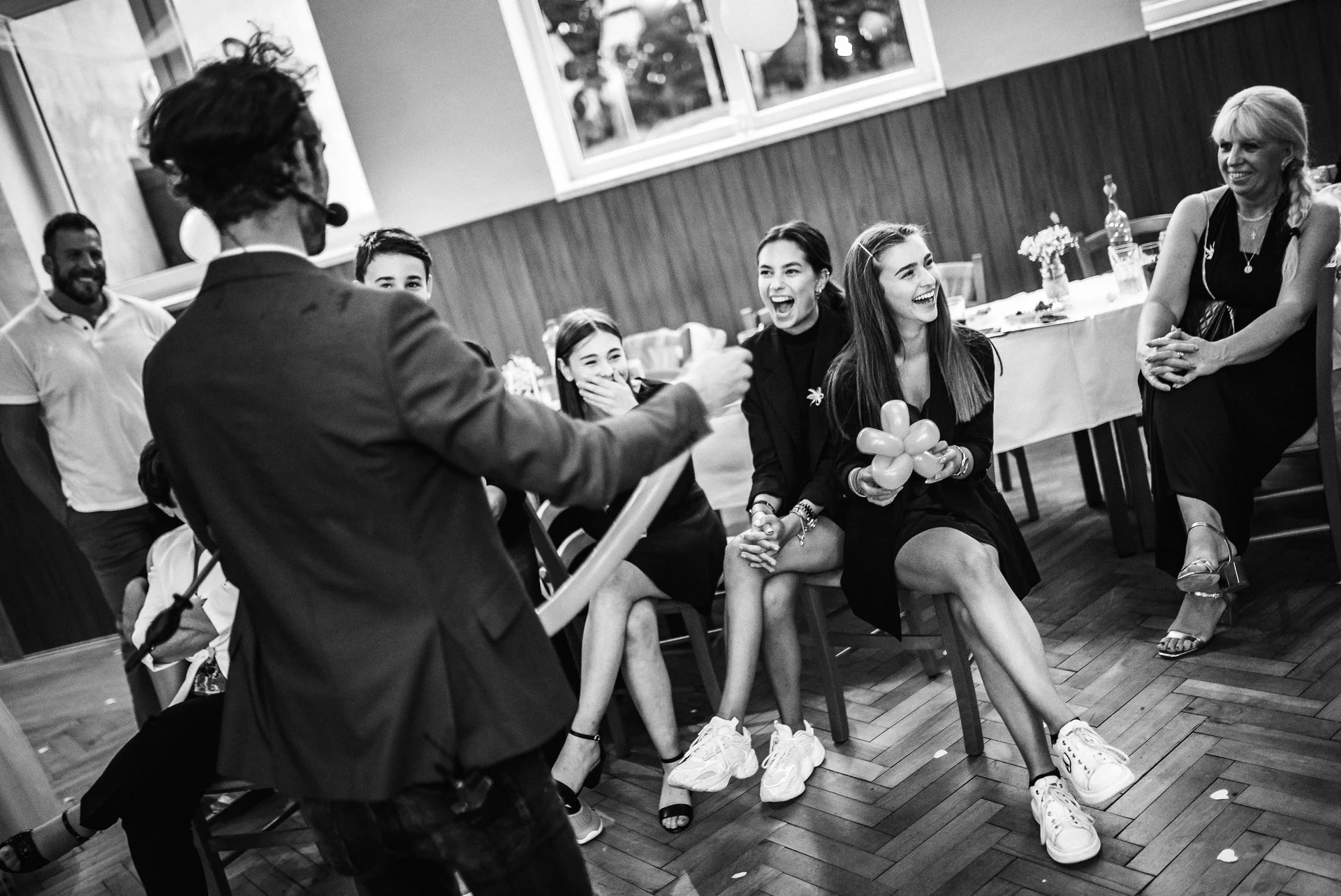 Hlinsko, svatba a kouzelník jako dárek