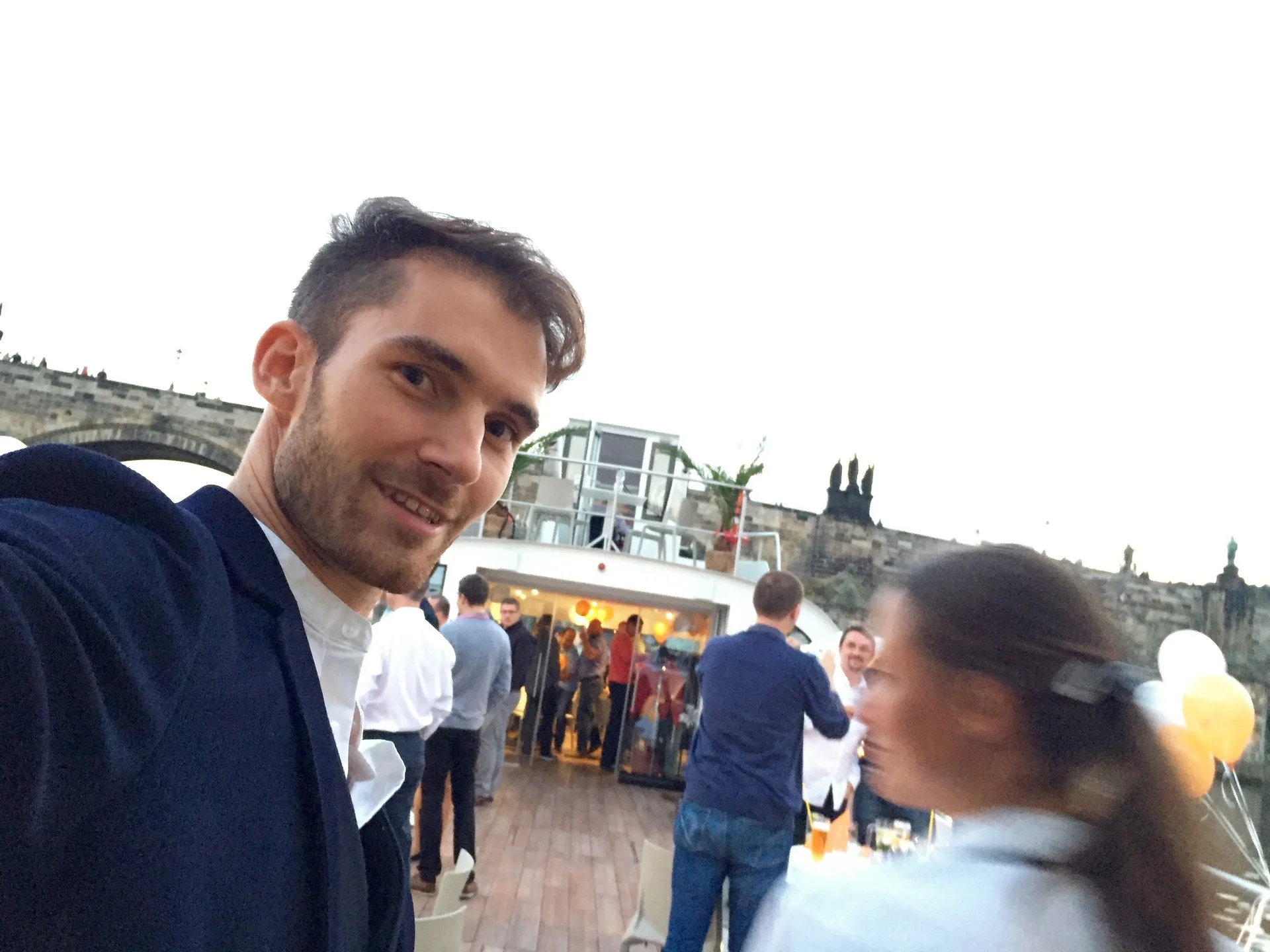 České Radiokomunikace a. s., moderátor akce