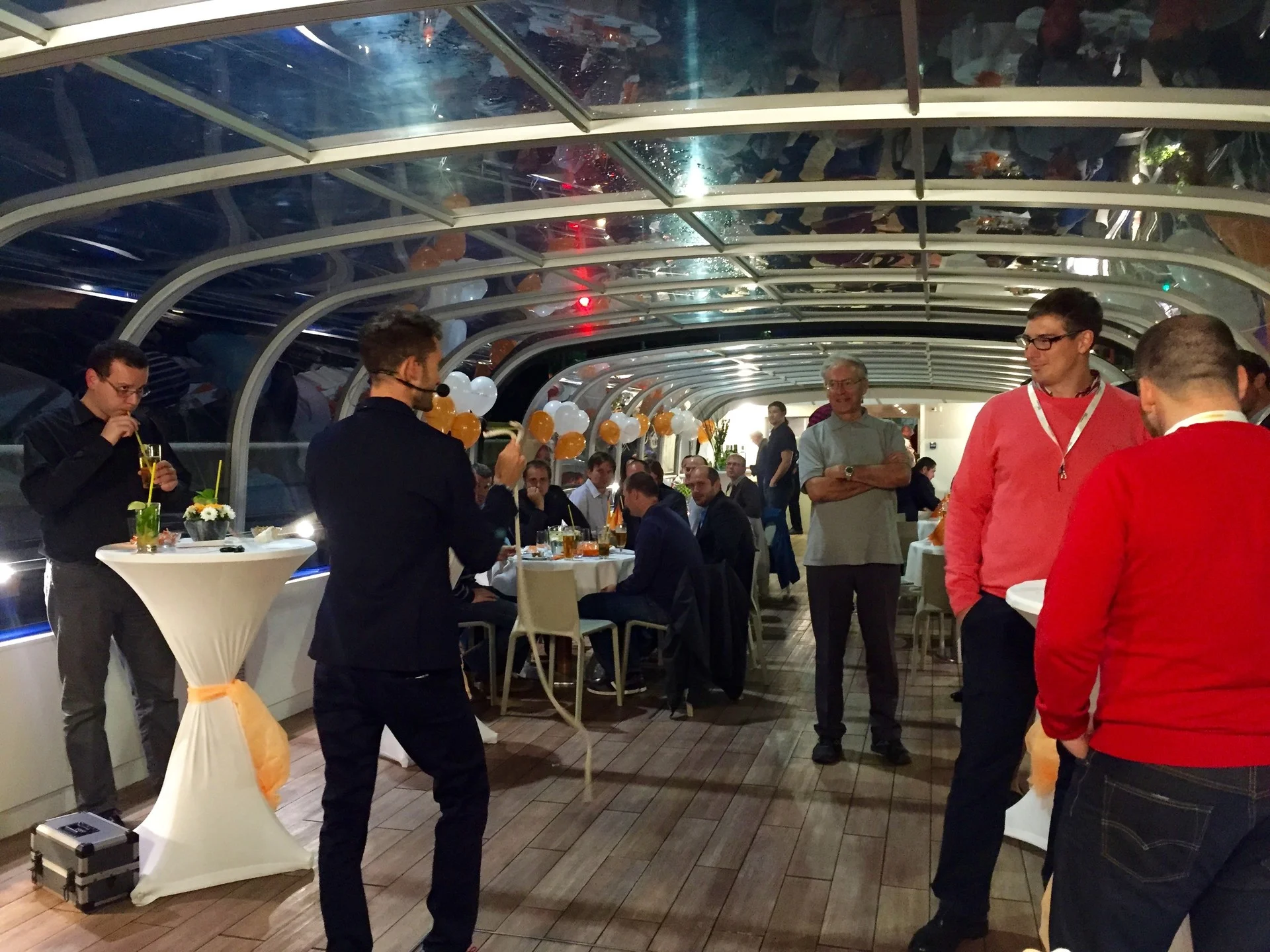 České Radiokomunikace a. s., moderátor akce