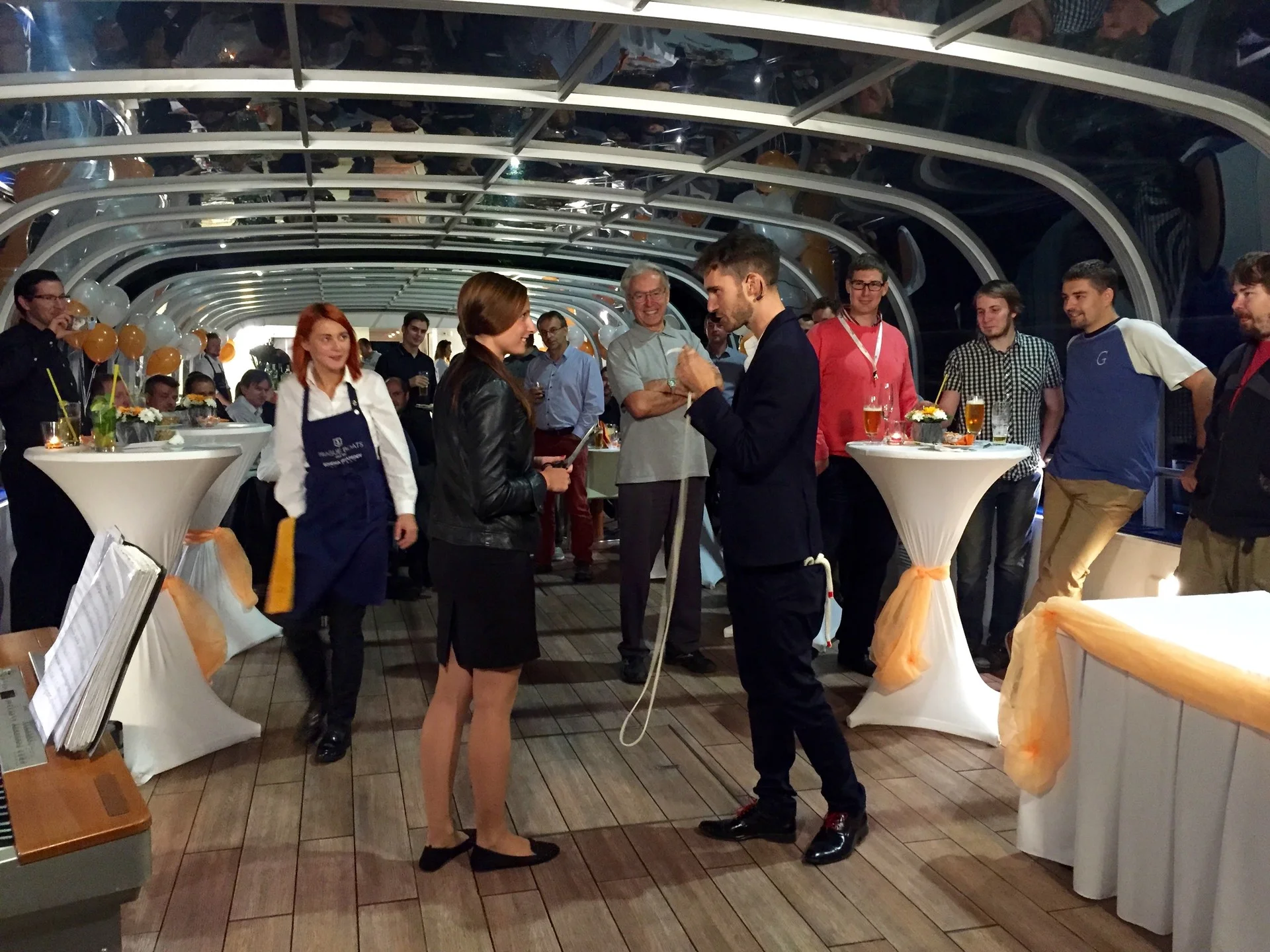 České Radiokomunikace a. s., moderátor akce