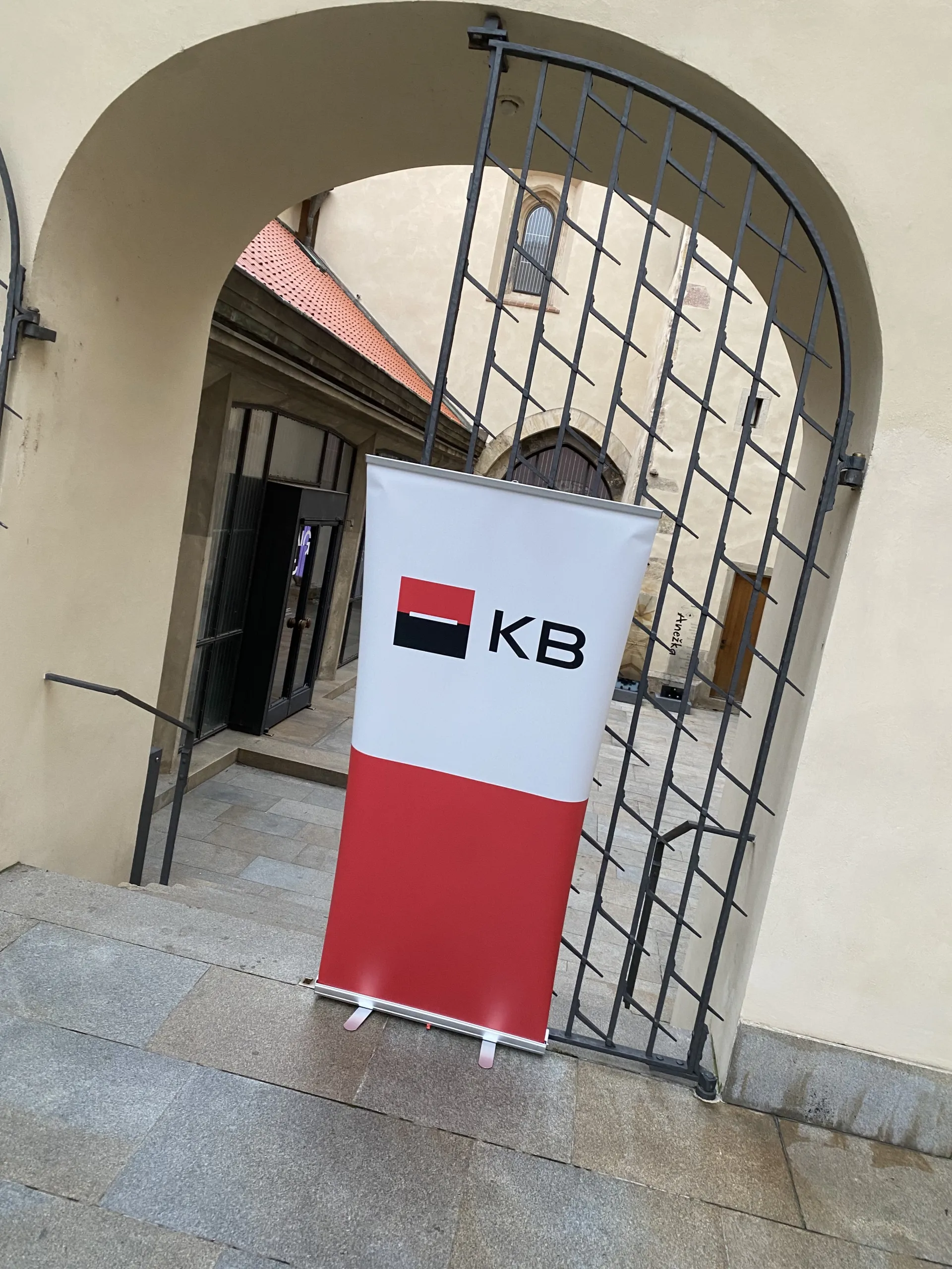 kb-vip-akce-anezsky-klaster-kouzelnik