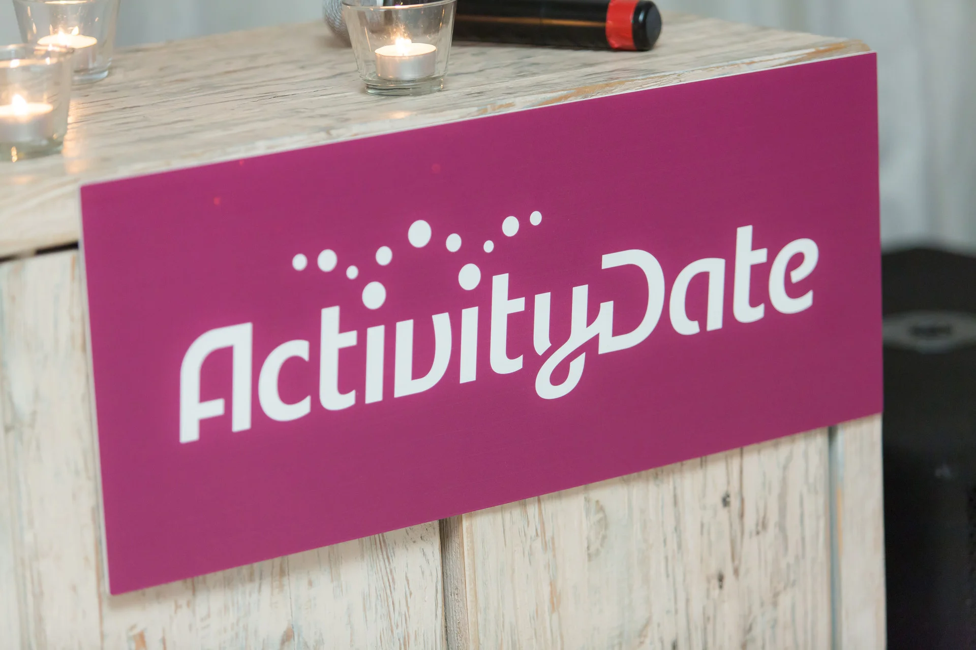 SOHO Activity Date, Kouzelník Martin pro zahraniční hosty