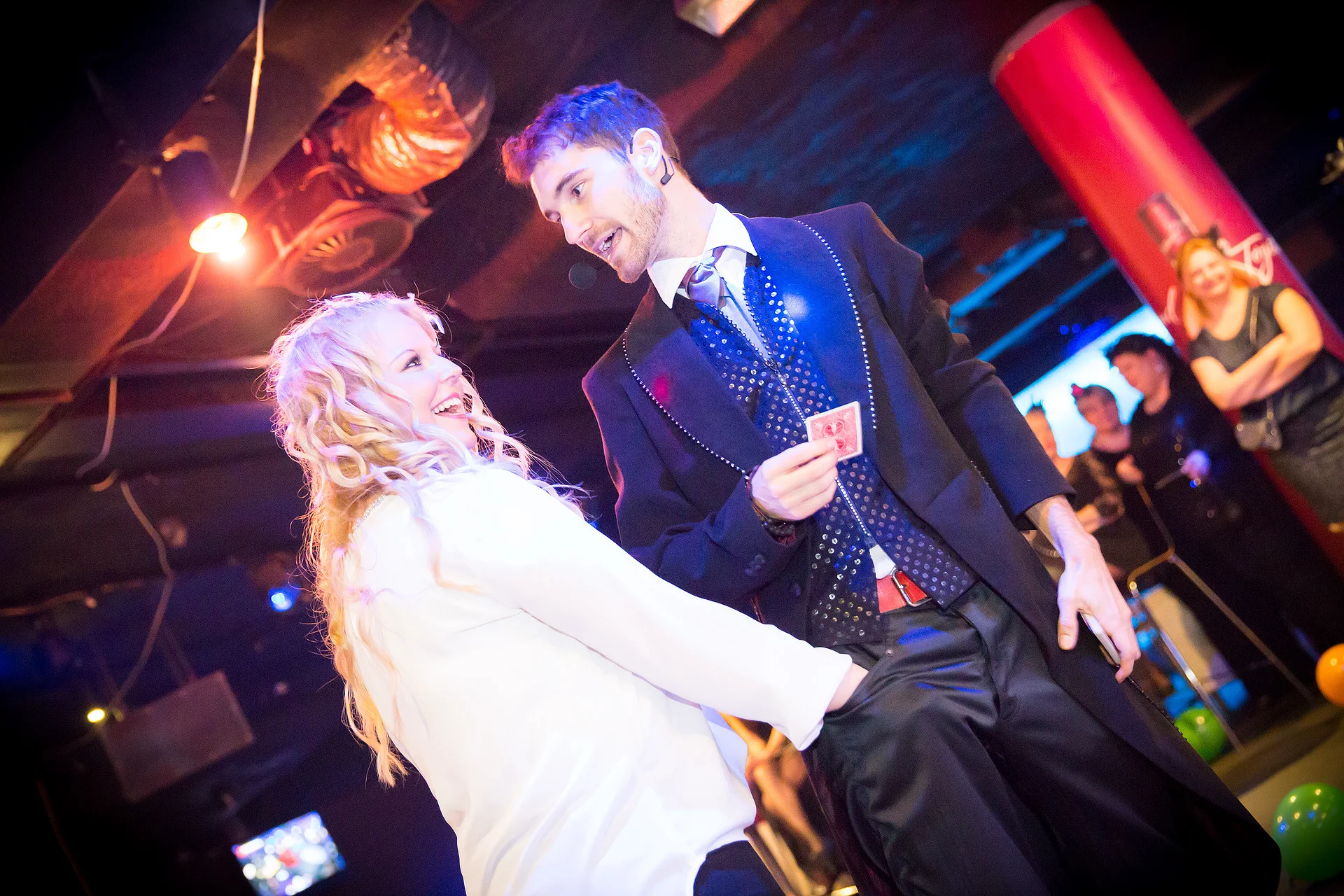 Esprit - vánoční večírek v Hany Bany, Praha. program a zábava, kouzelník