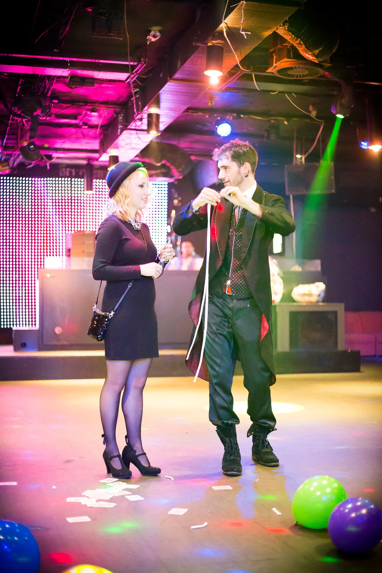 Esprit - vánoční večírek v Hany Bany, Praha. program a zábava, kouzelník