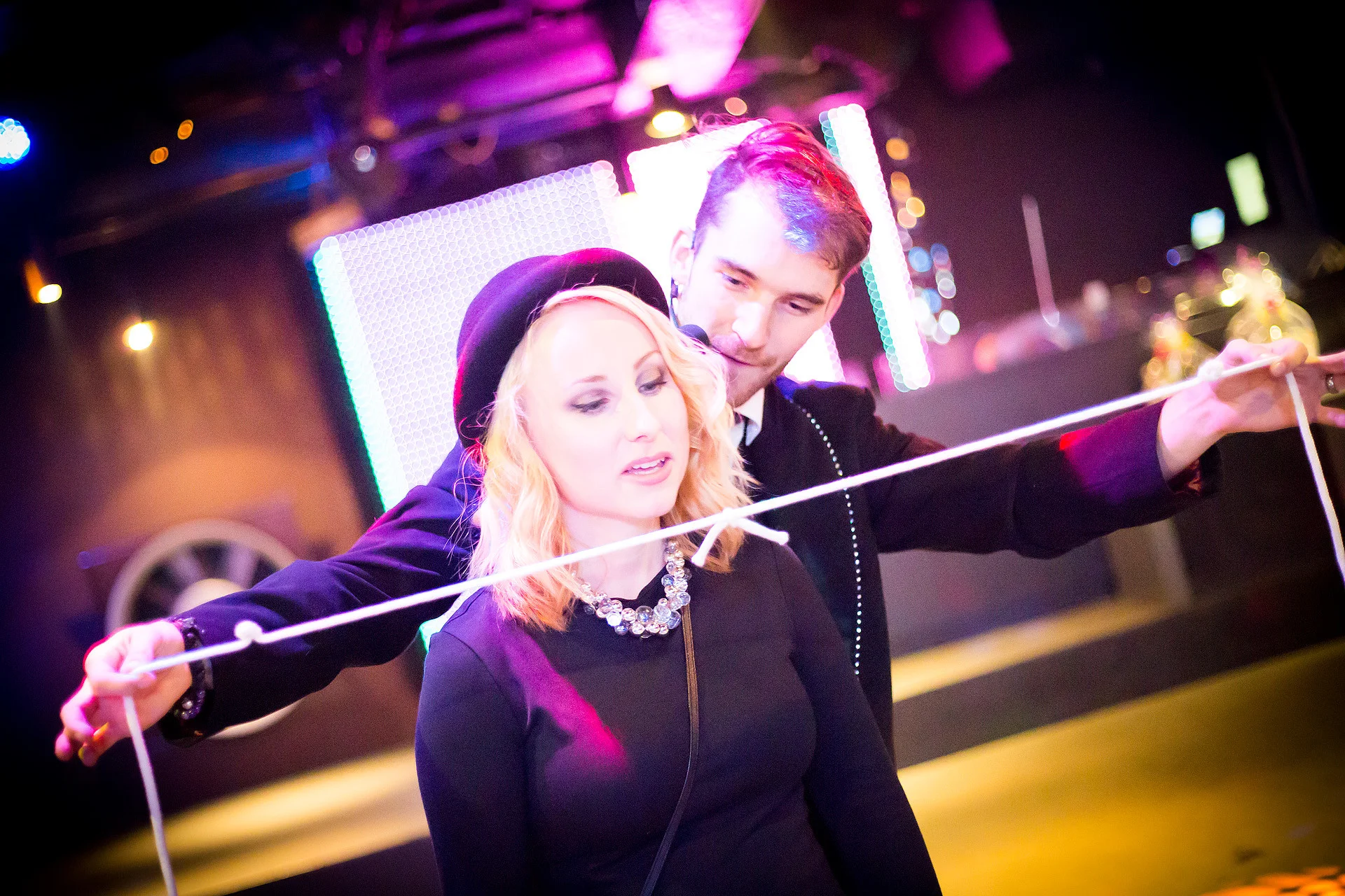 Esprit - vánoční večírek v Hany Bany, Praha. program a zábava, kouzelník