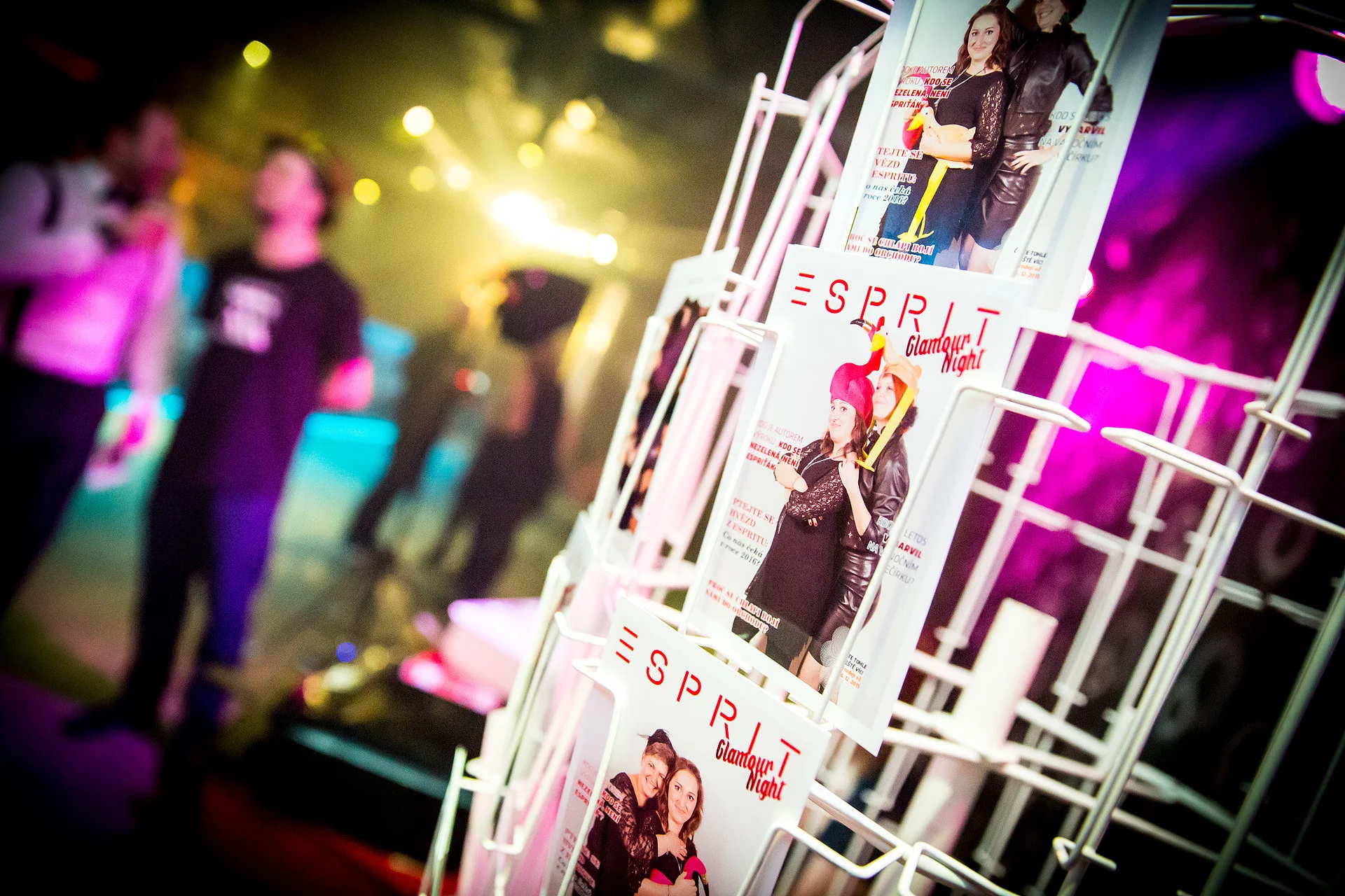 Esprit - vánoční večírek v Hany Bany, Praha. program a zábava, kouzelník