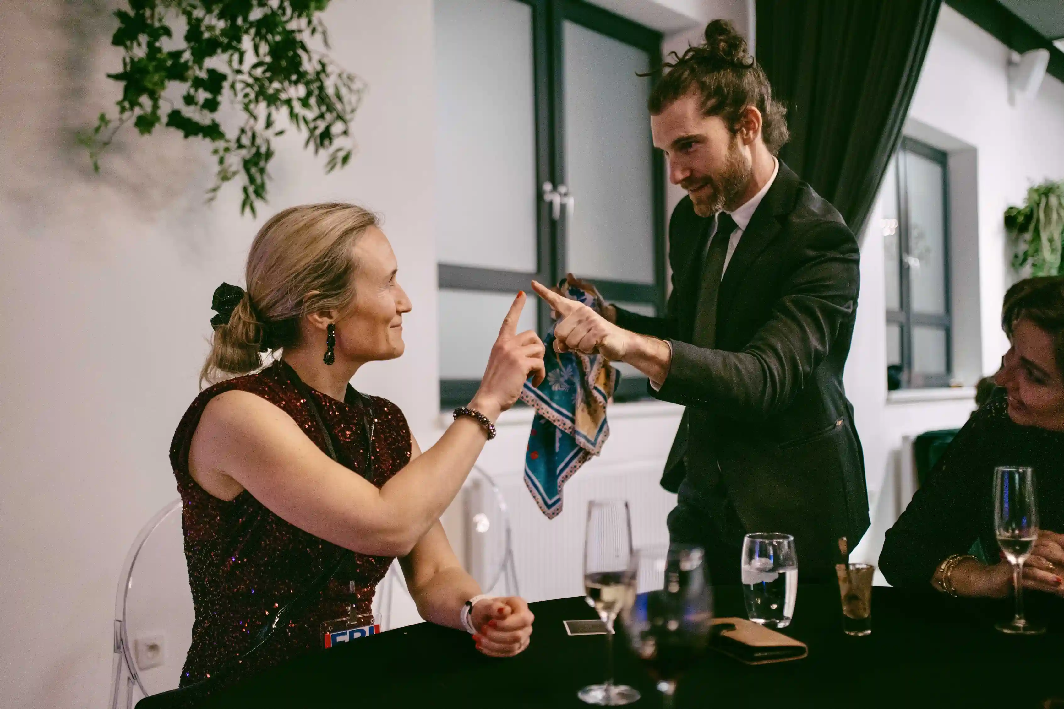 COFIDIS, Mikromagie na vánočním večírku v Praze