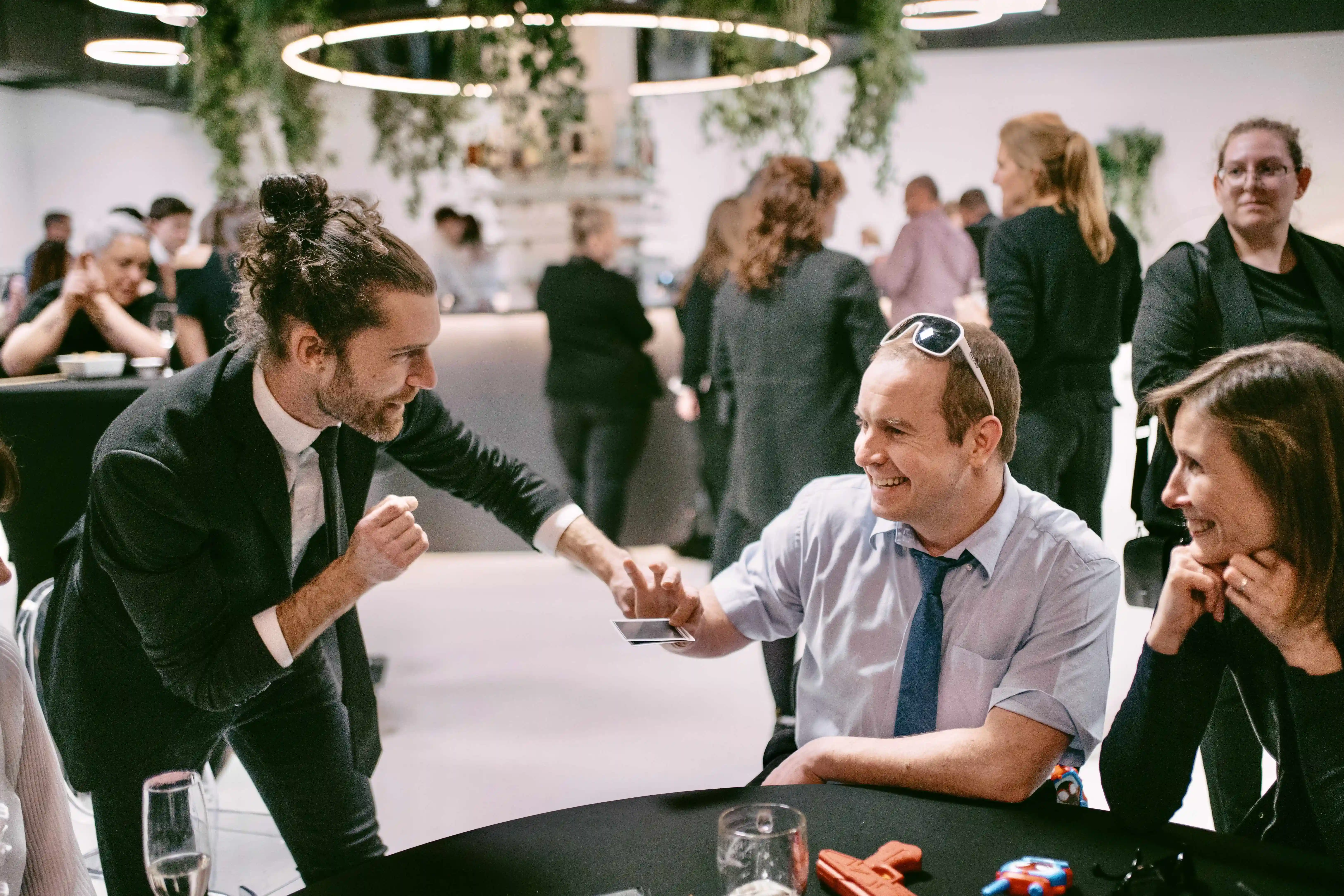 COFIDIS, Mikromagie na vánočním večírku v Praze