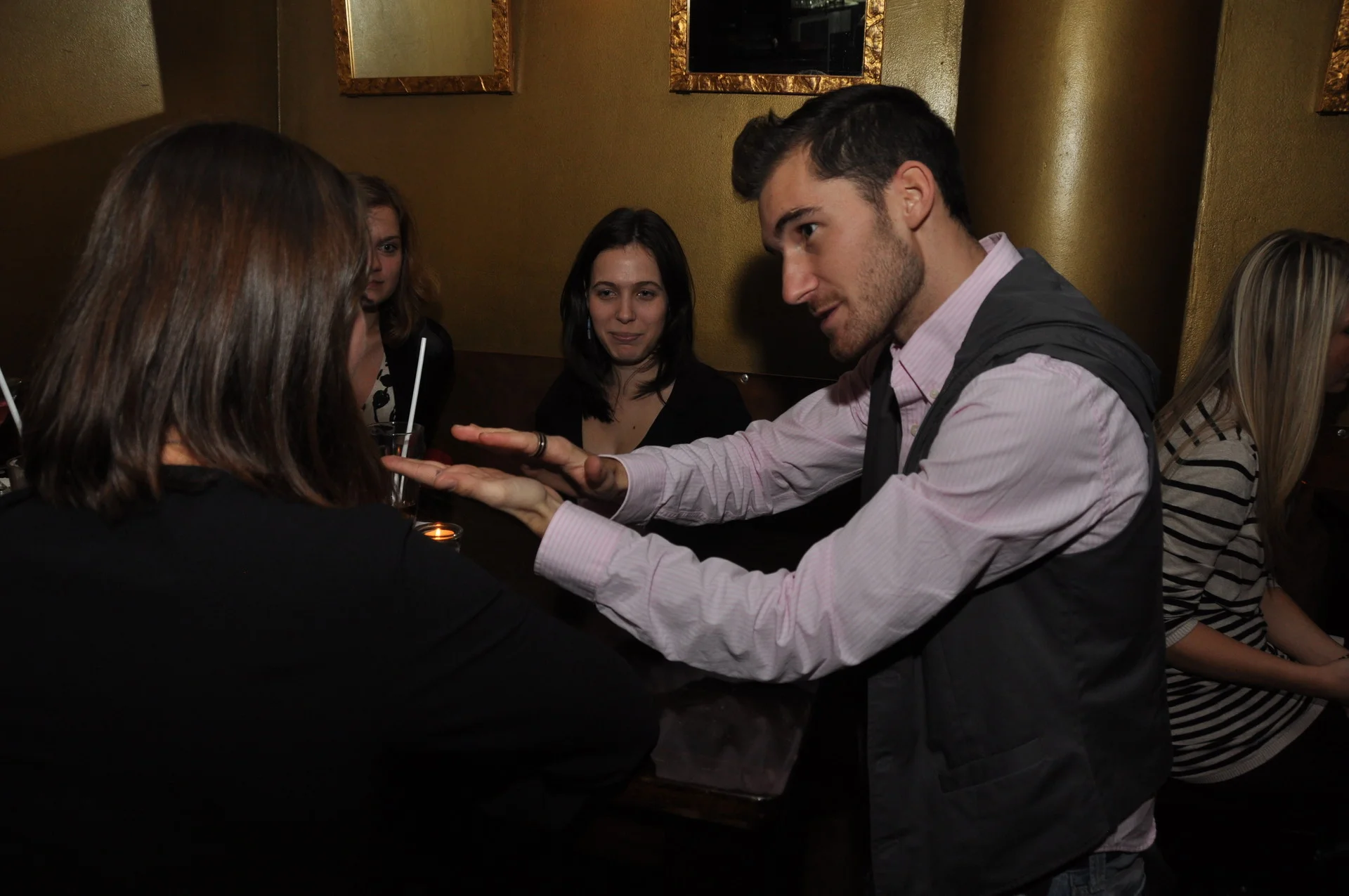 Infinity bar, Praha.