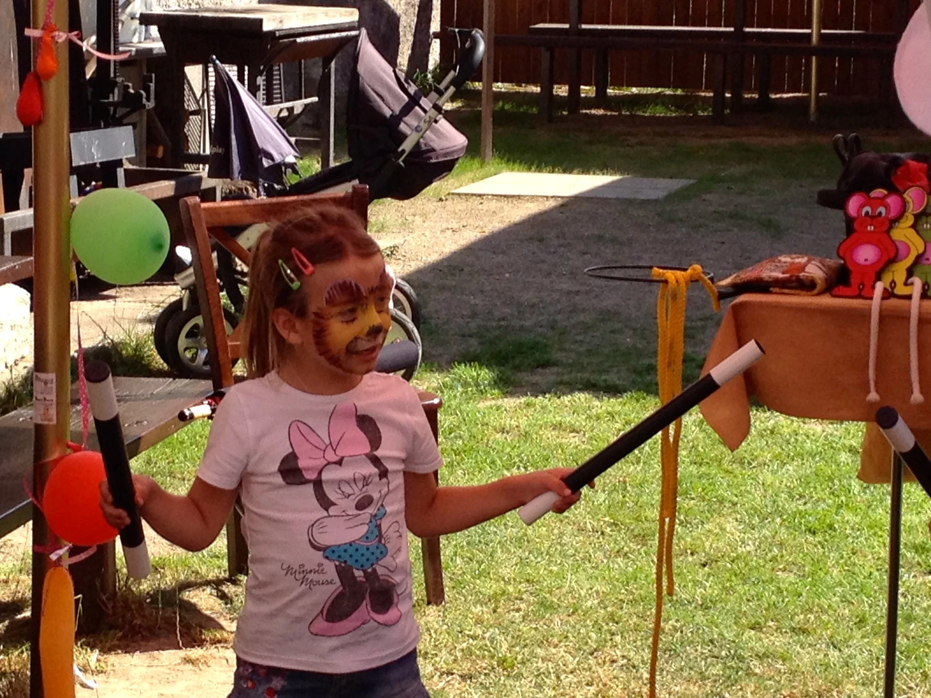 Narozeniny Cholupice, kouzelník Martin