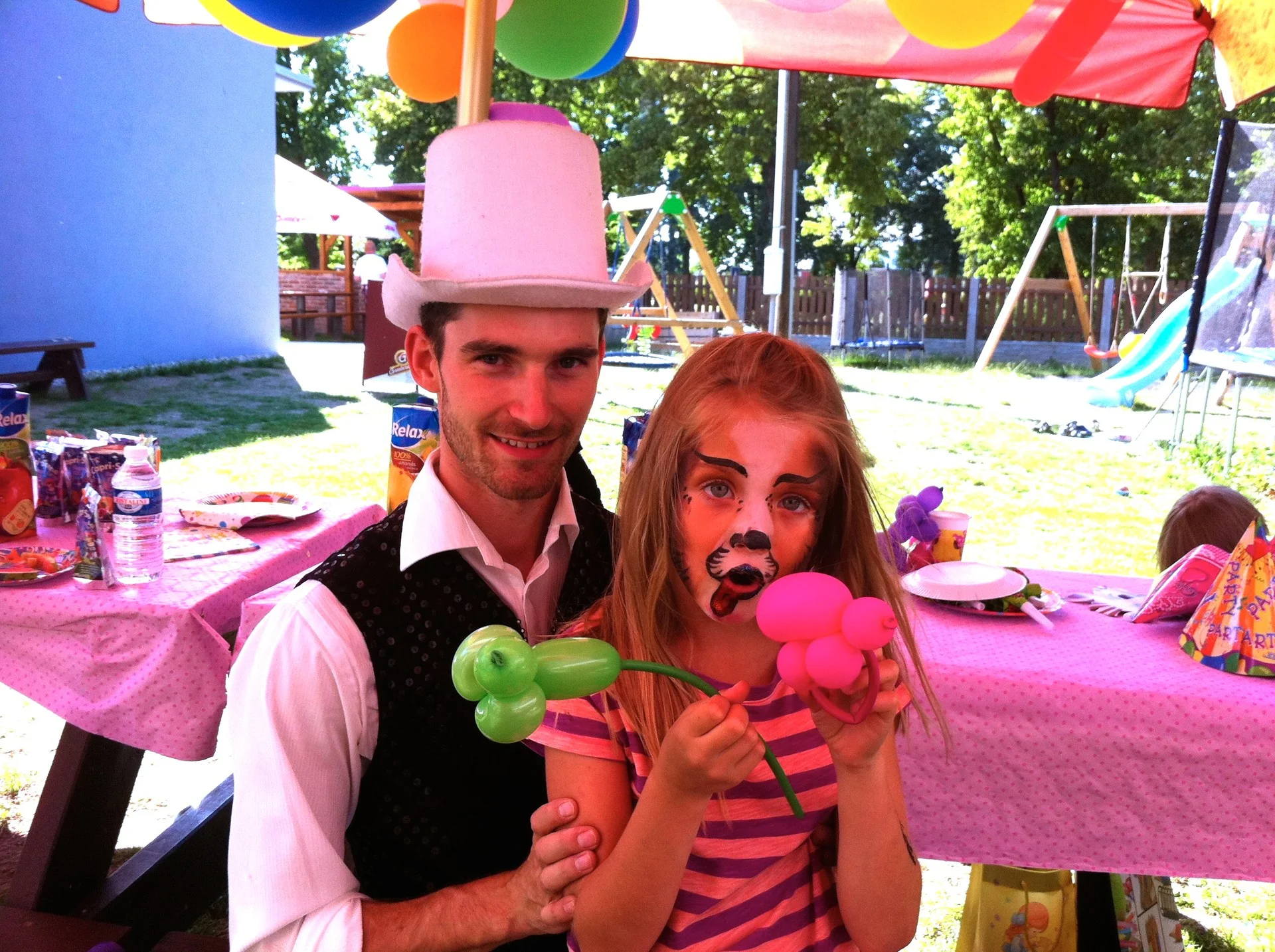 Narozeniny Cholupice, kouzelník Martin