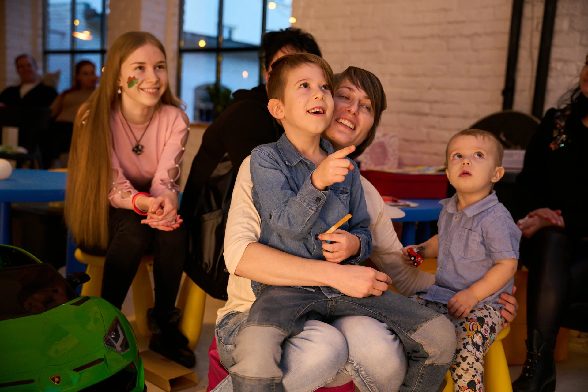 Město Moře - dětská oslava narozenin, dětský kouzelník, Praha 7.