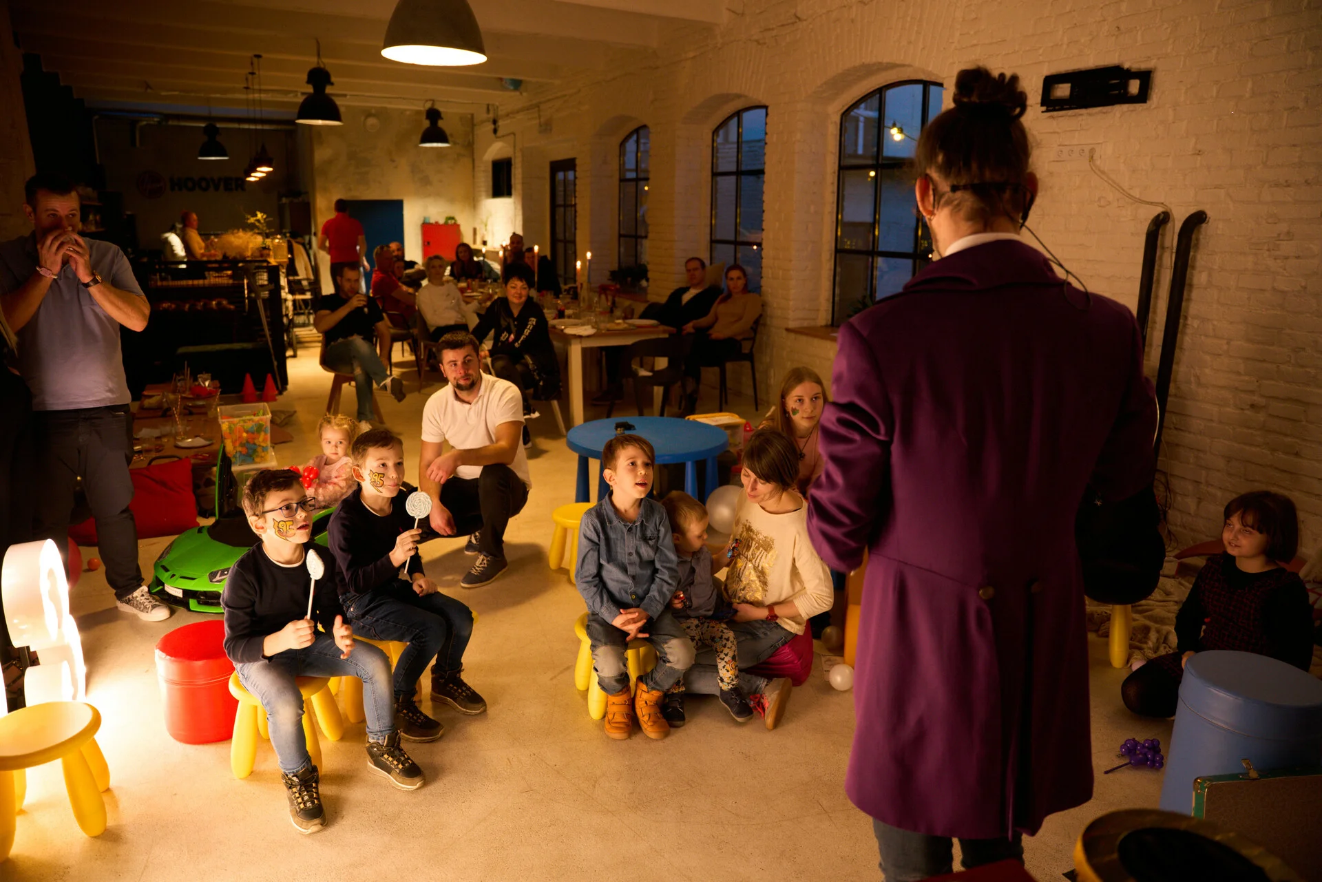 Město Moře - dětská oslava narozenin, dětský kouzelník, Praha 7.