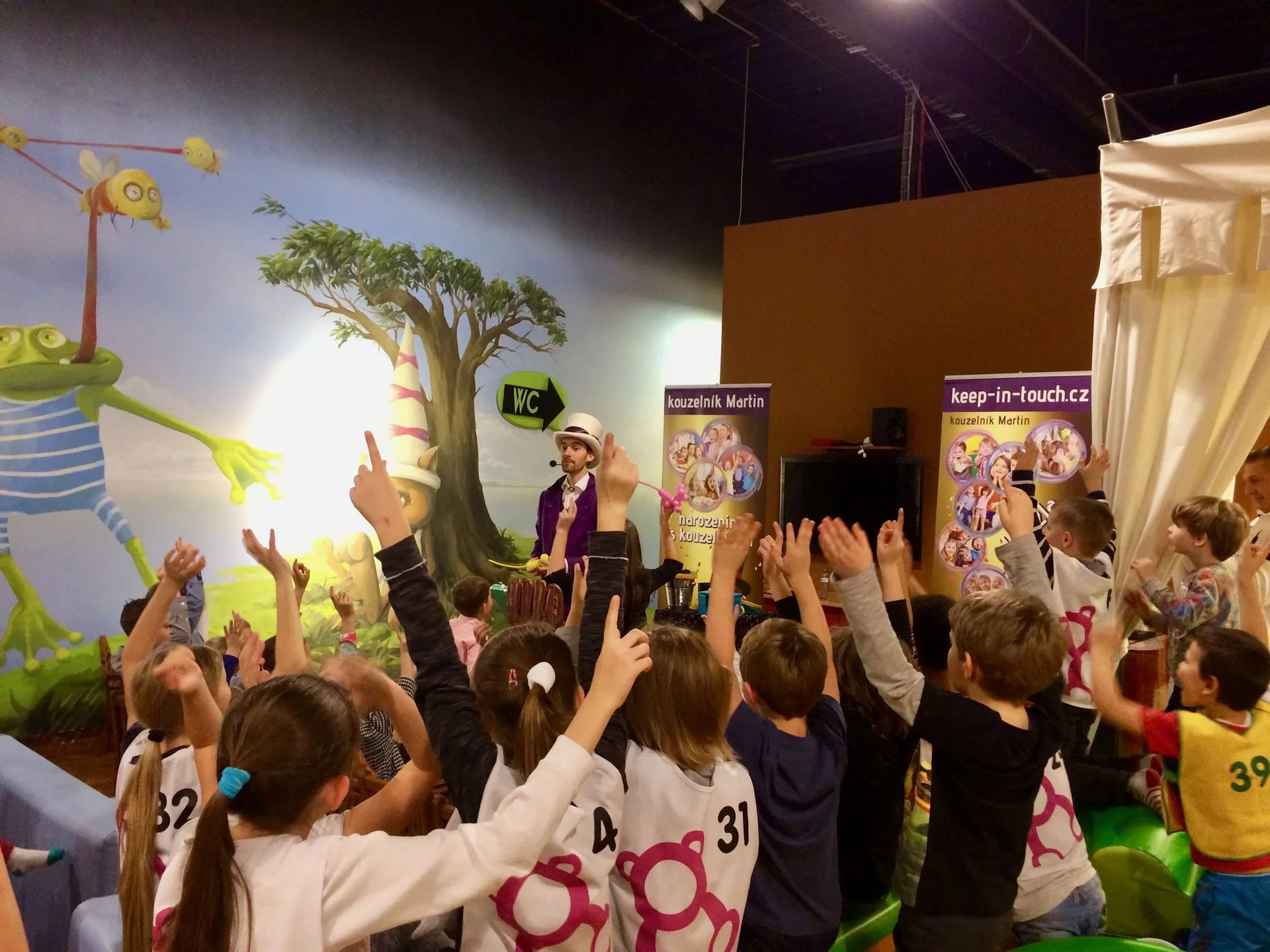 Daniel, 8 let, oslava v dětském koutku Time Out Plus, Černý most