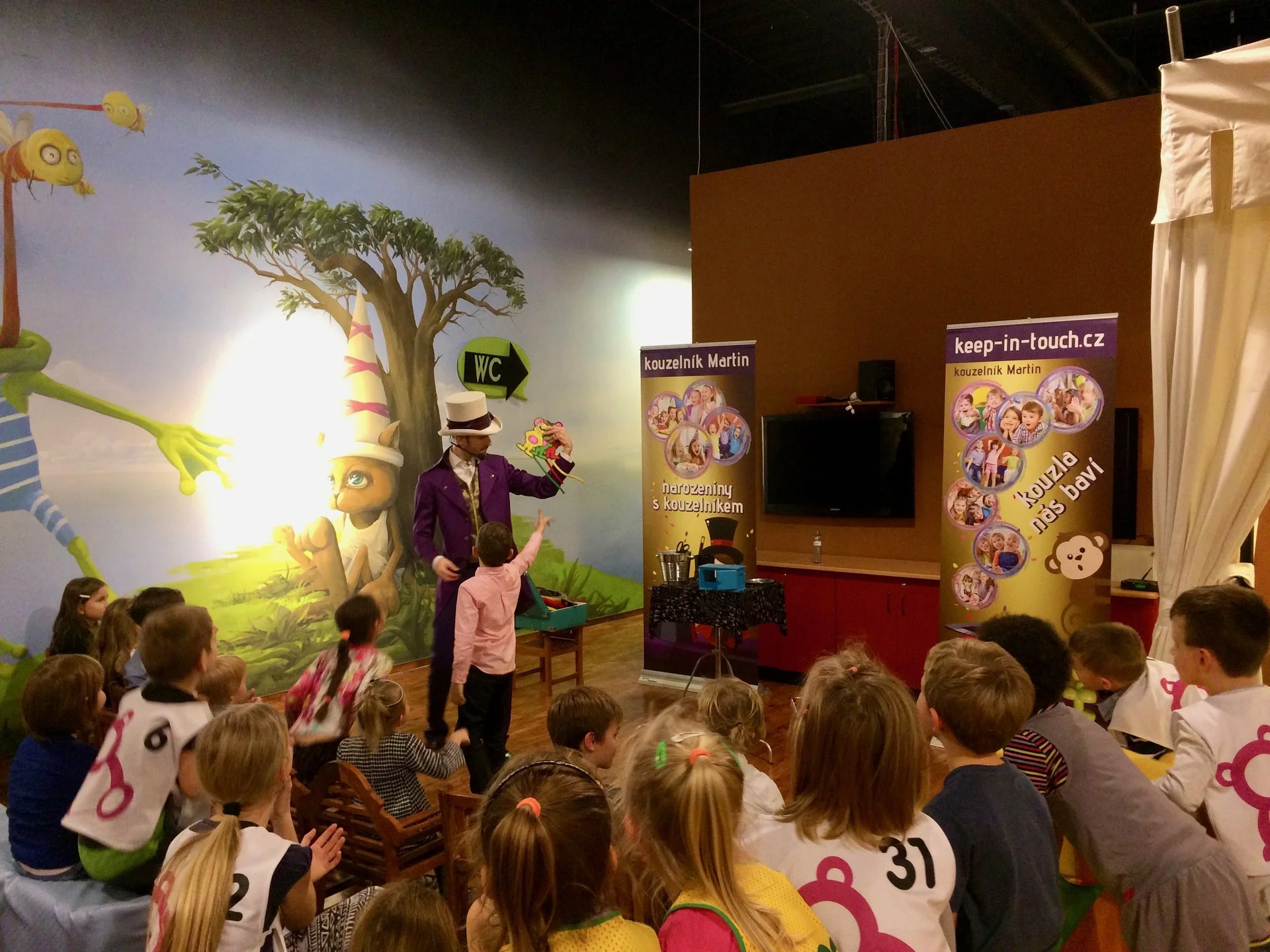 Daniel, 8 let, oslava v dětském koutku Time Out Plus, Černý most