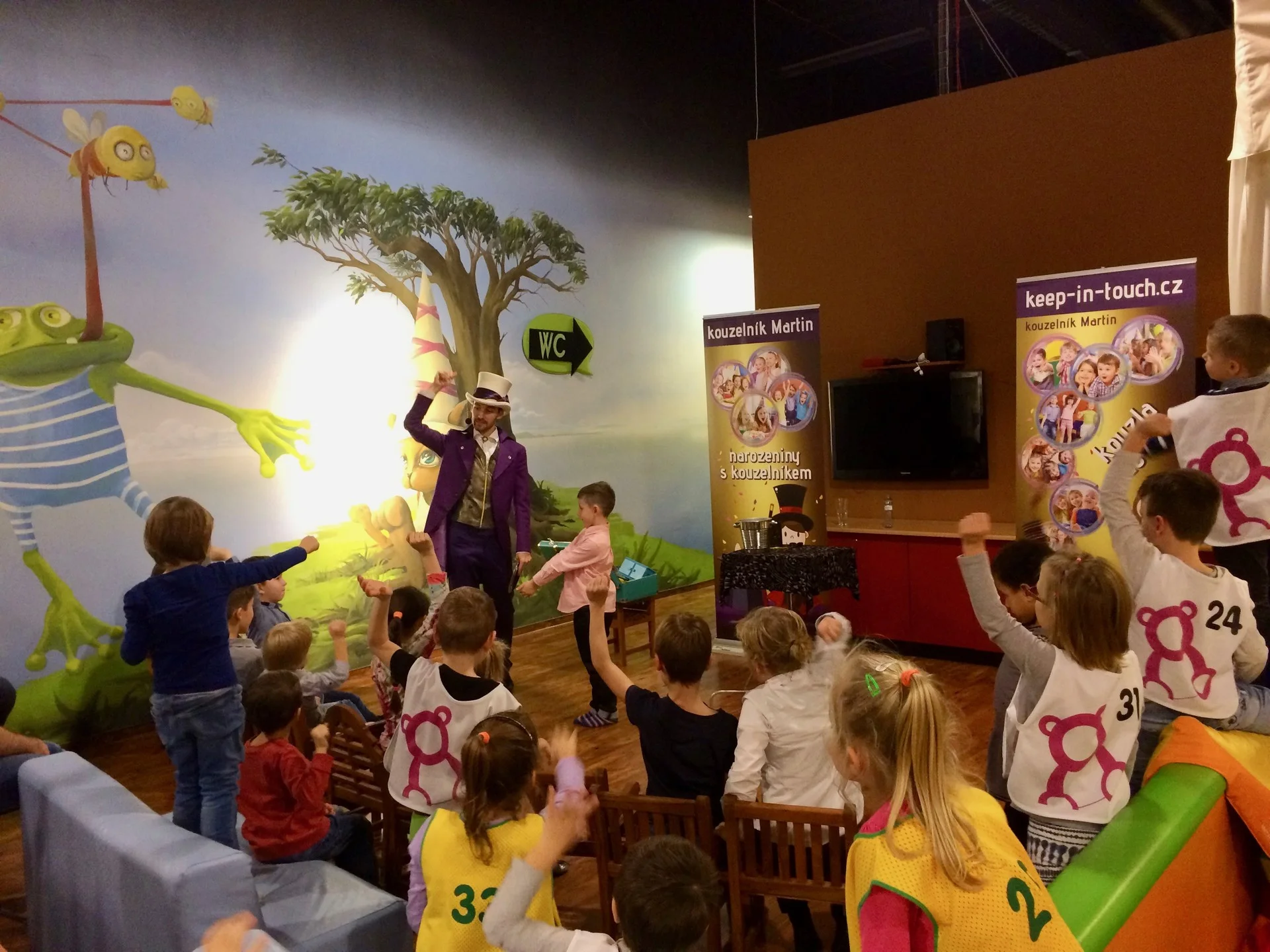 Daniel, 8 let, oslava v dětském koutku Time Out Plus, Černý most